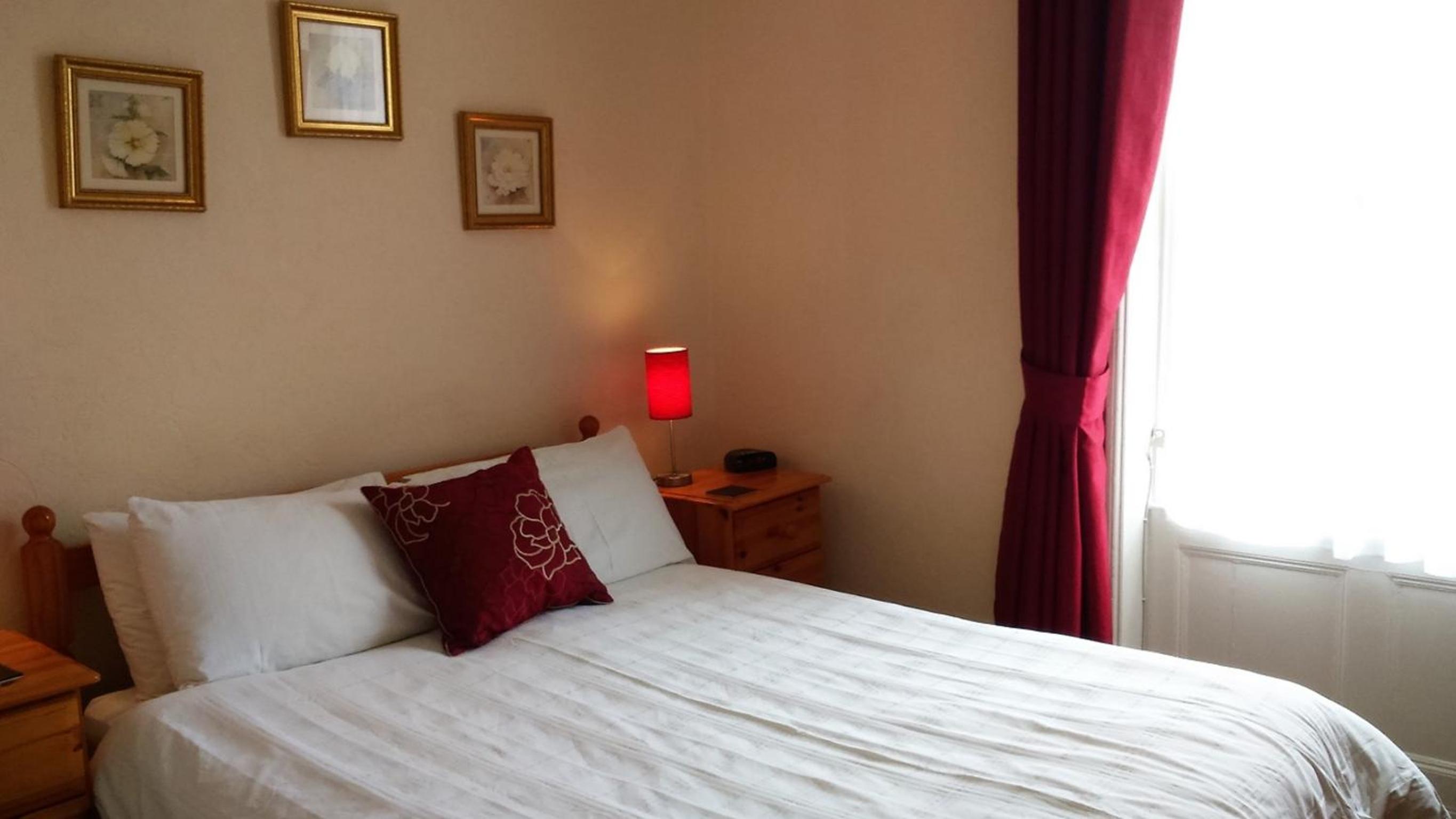 Standard Double Room photo 3
