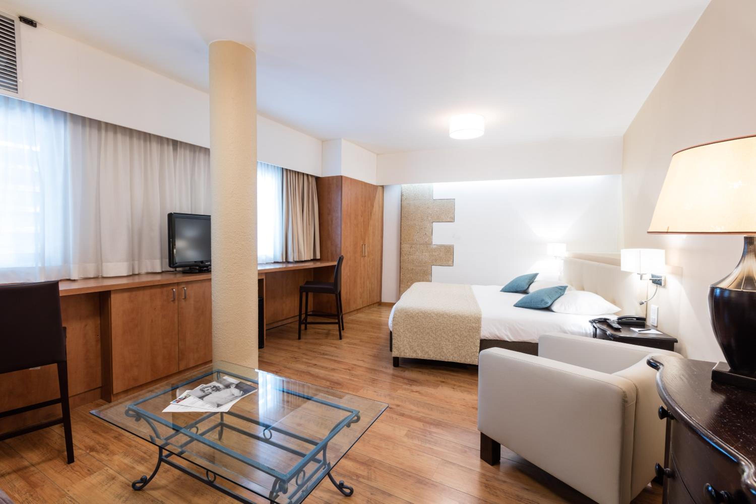 Deluxe Double Room - Photo 2