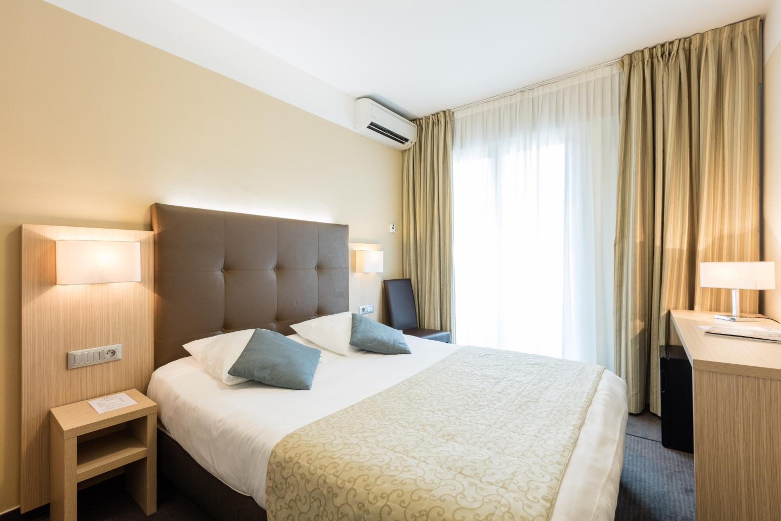 Superior Double Room - Photo 4