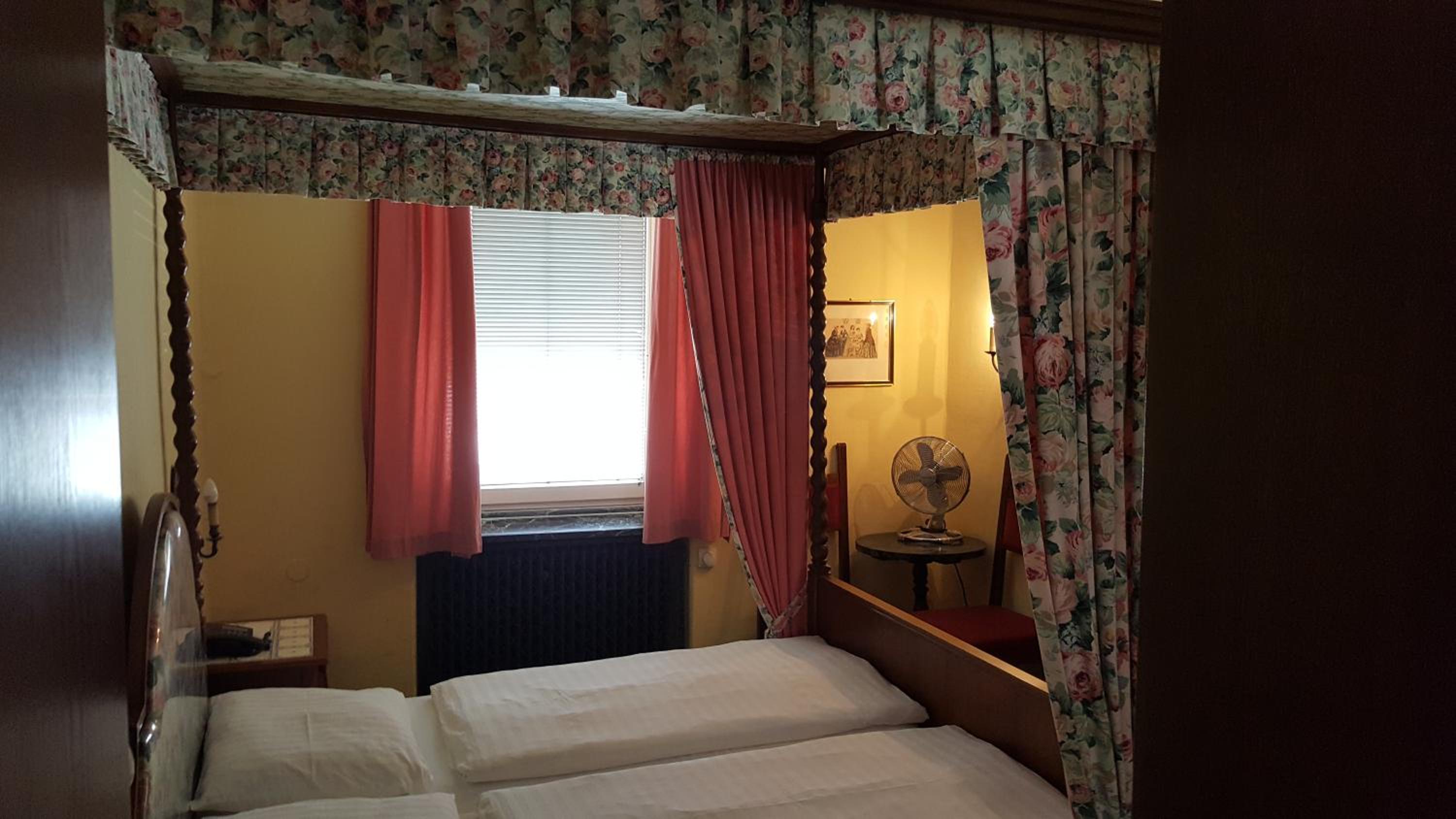 Double Room - Photo 21