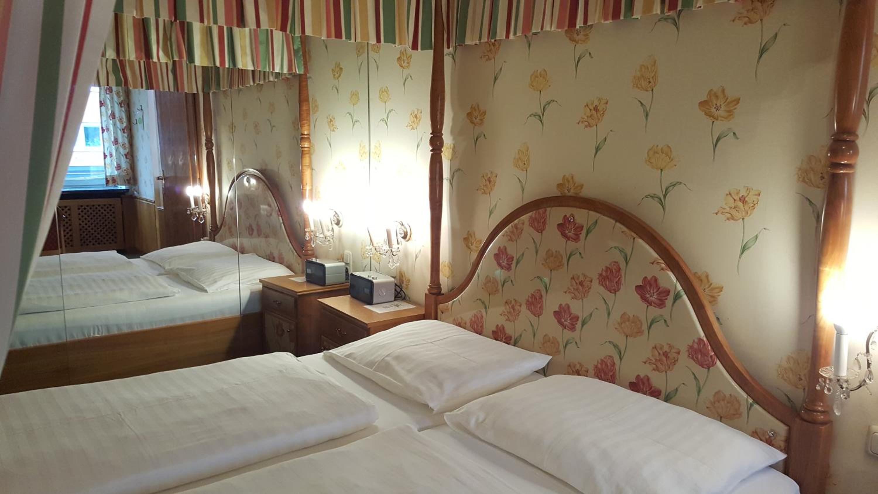 Double Room - Photo 28