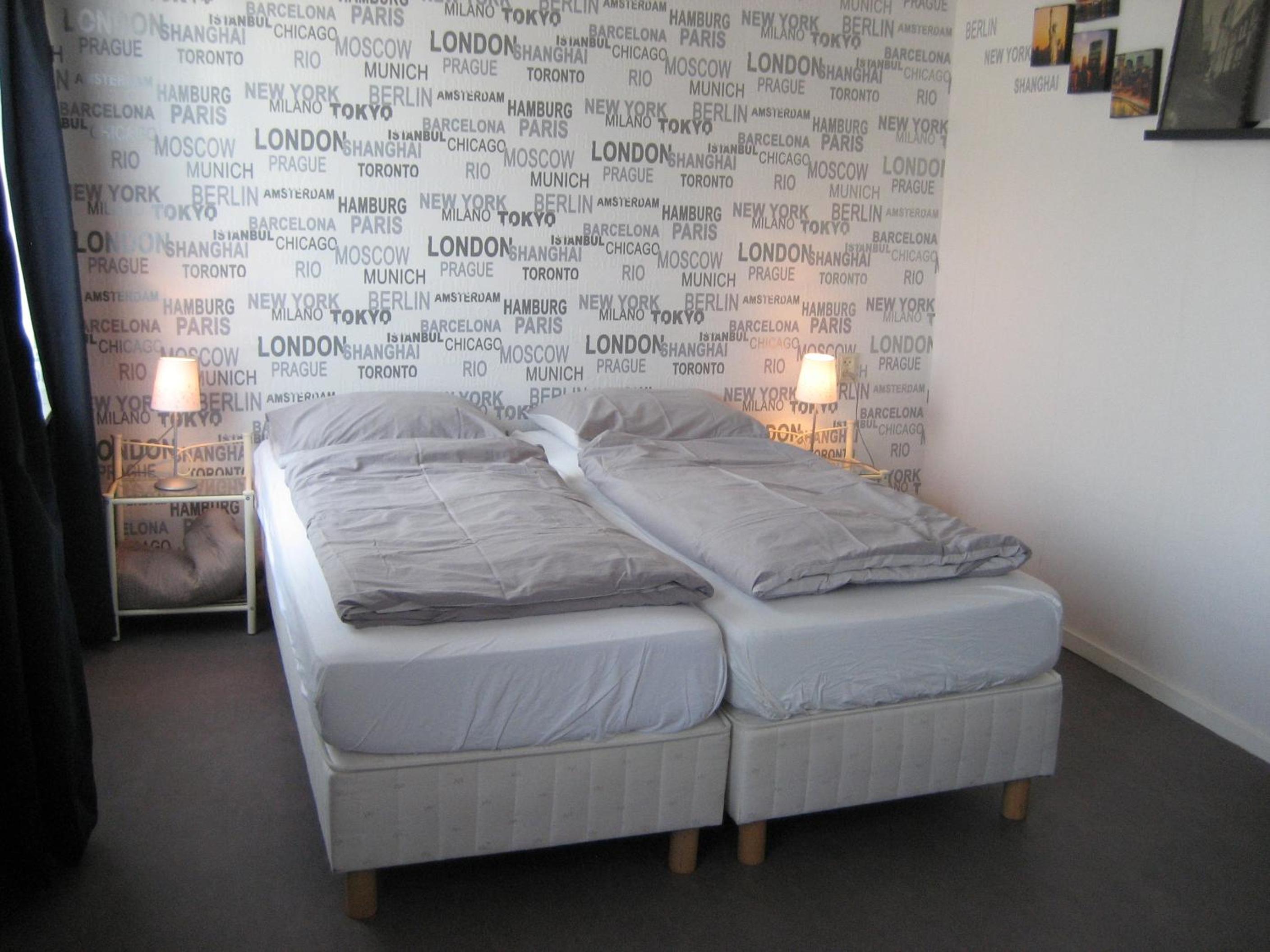 Twin Room with Shared Bathroom photo 1