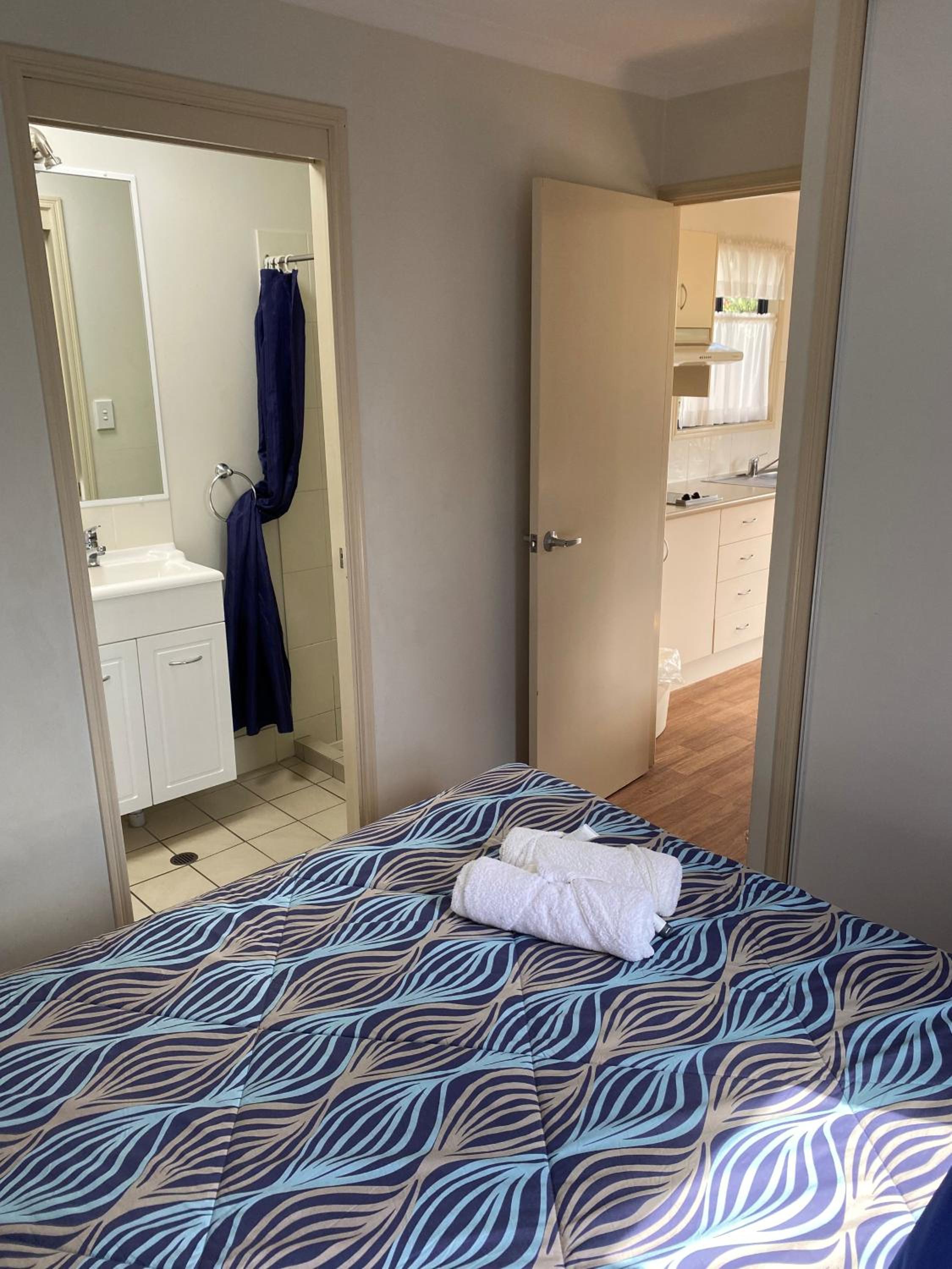 Queen Room - Photo 6