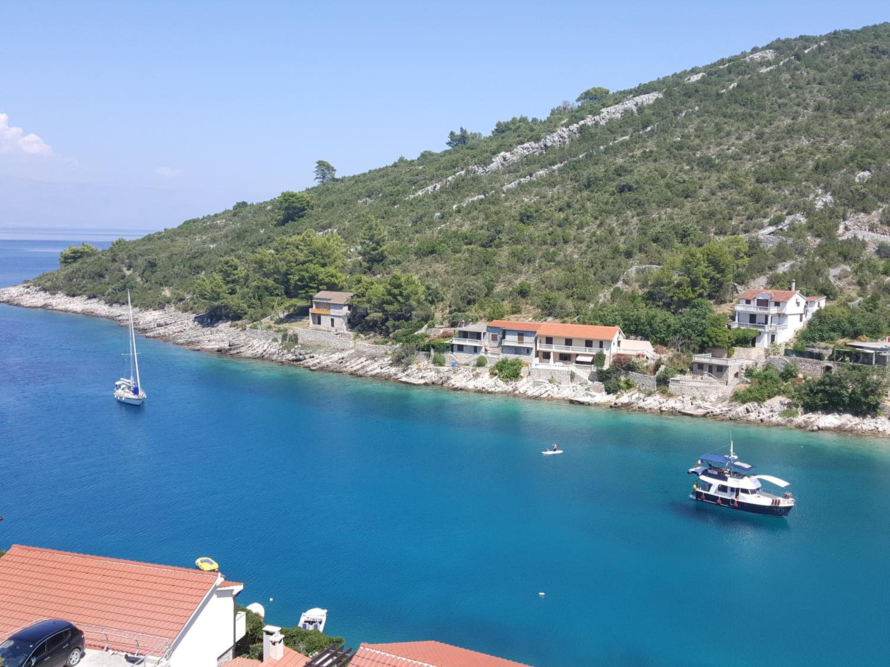 Apartment with Sea View - Photo 11