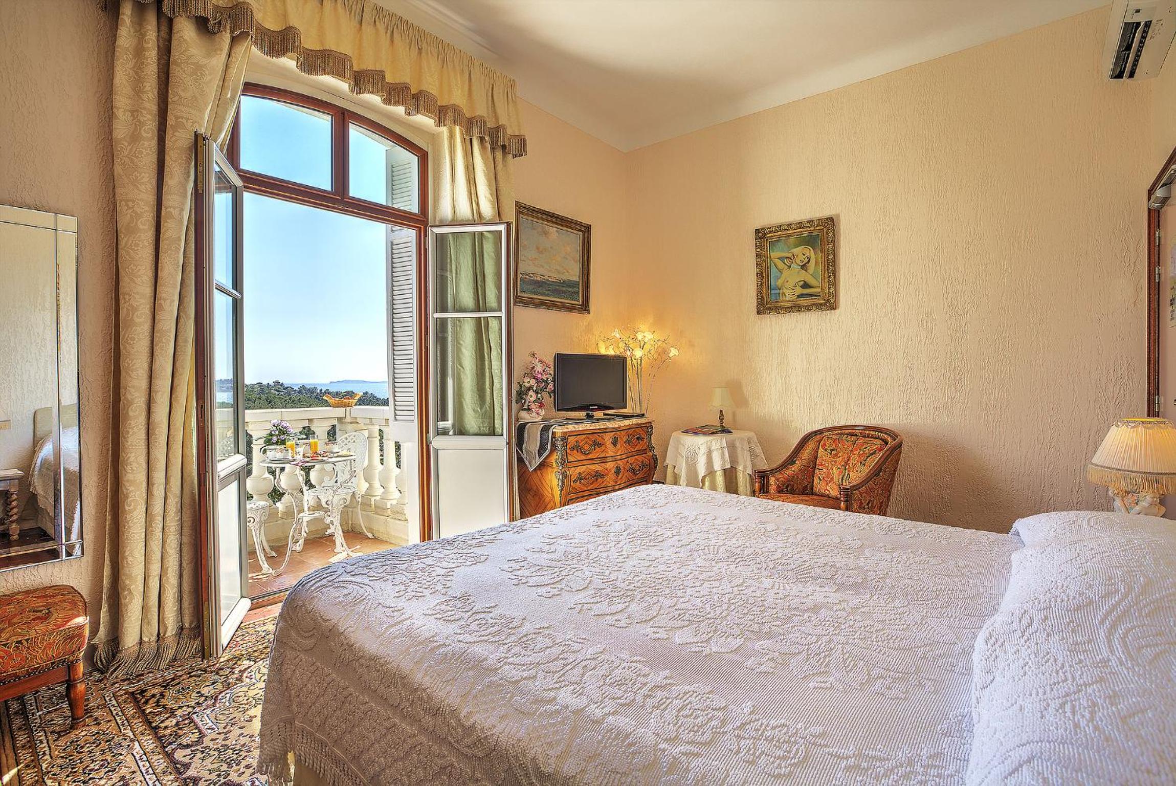 Superior Double Room With Sea View, Terrace And Balcony