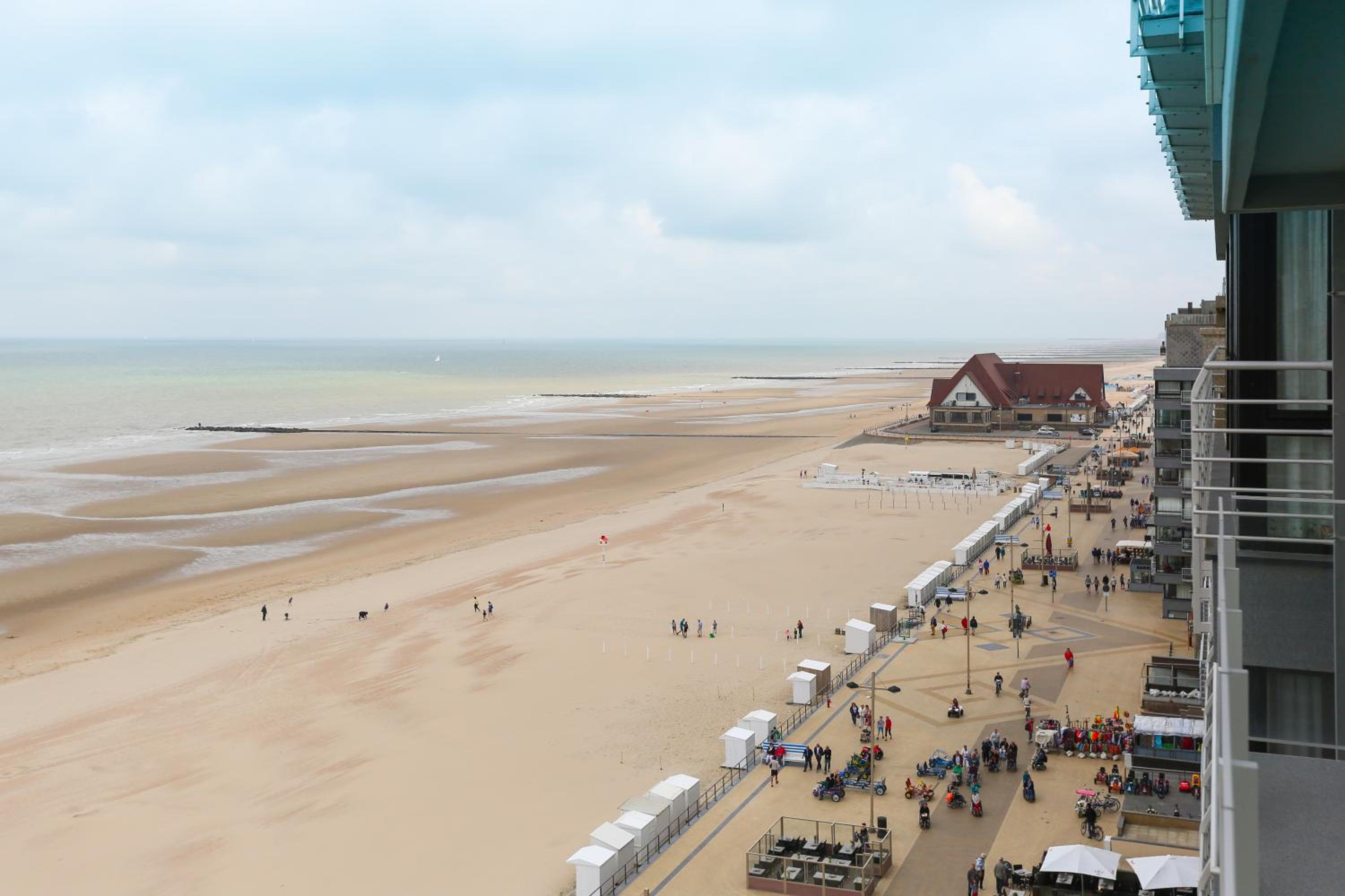 Standard Double Room with Sea View - Photo 14