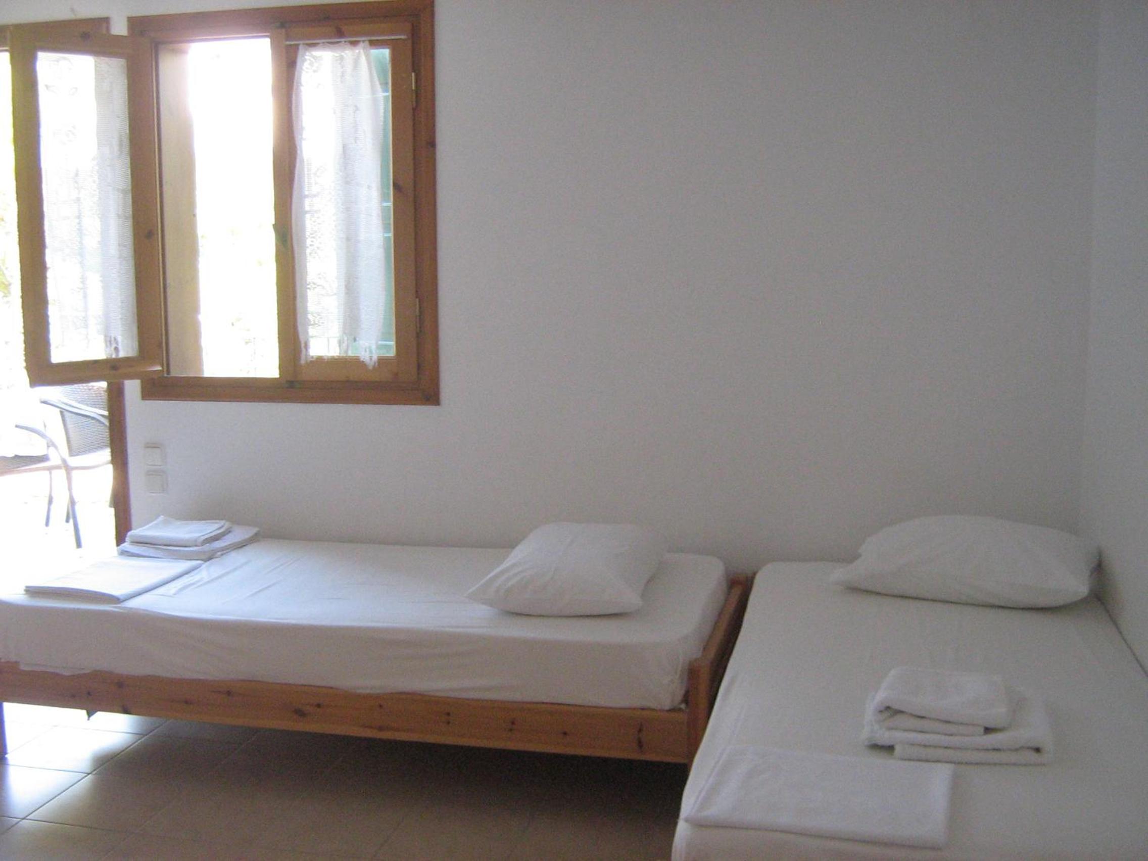Studio Apartment photo 1