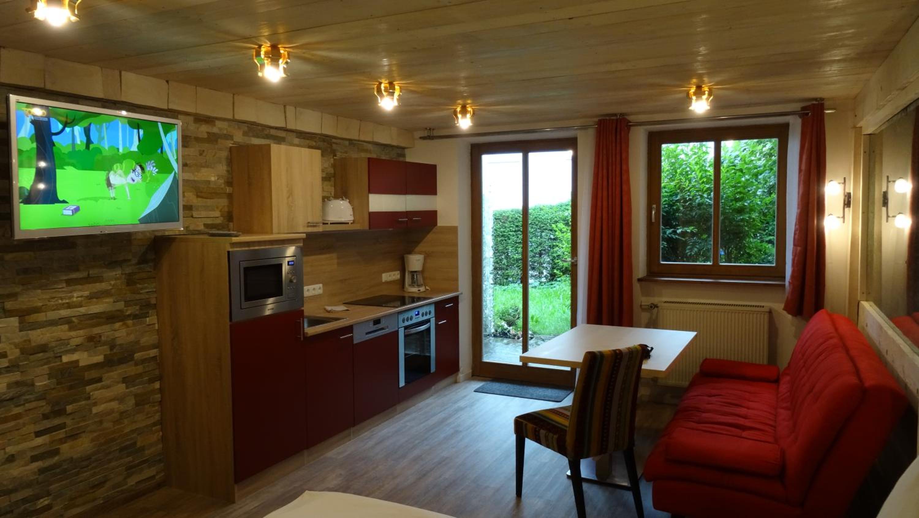 Studio with Terrace and Garden View photo 3