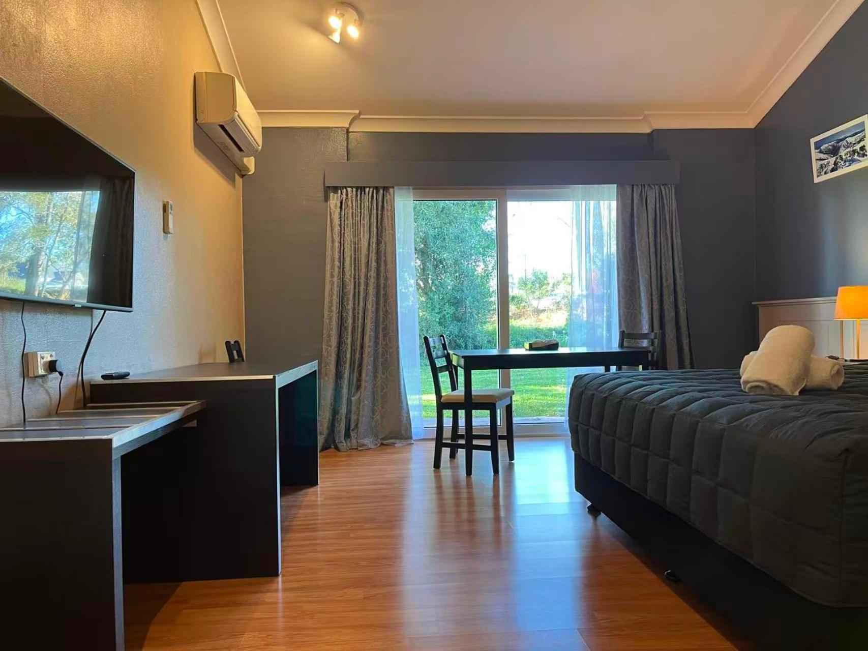 King Suite photo 1