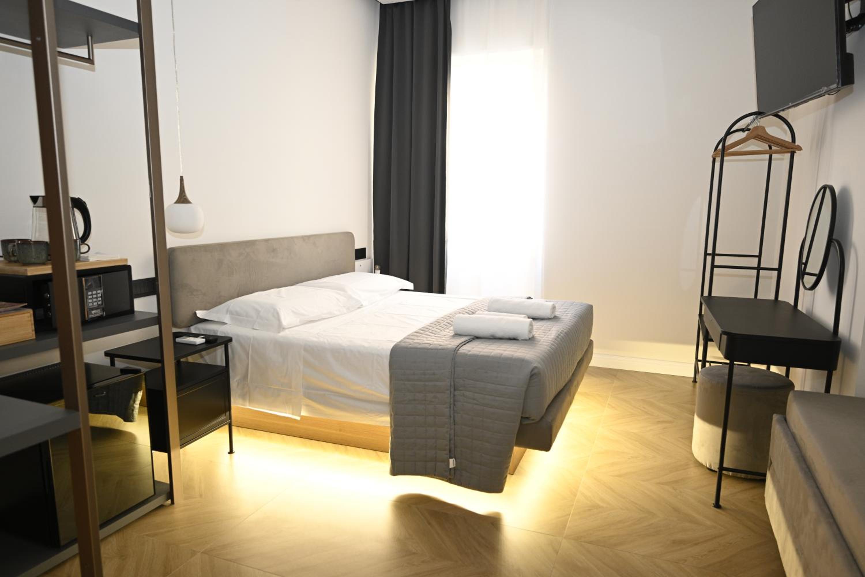 Deluxe Family Suite