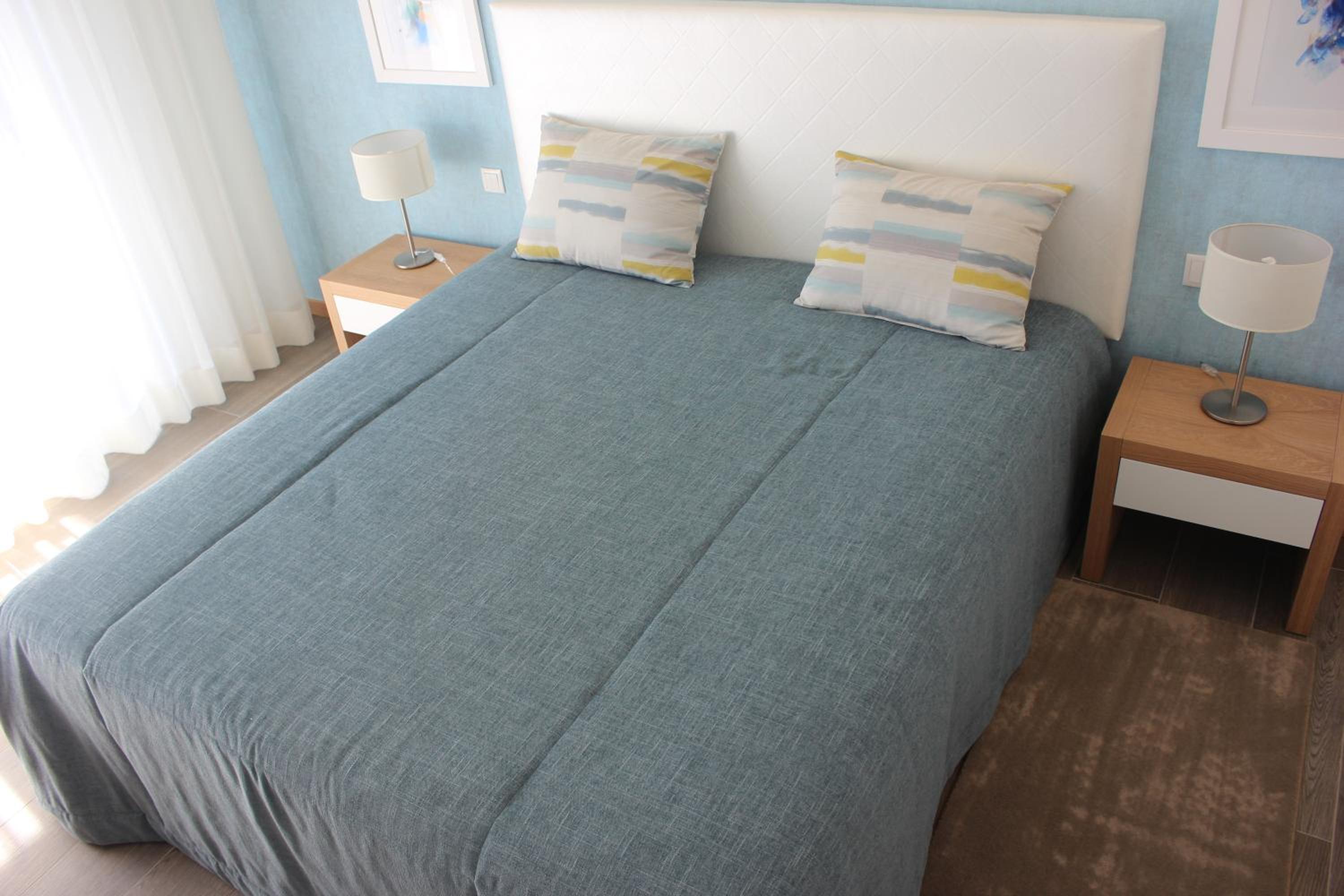 Two-Bedroom Apartment - Photo 2