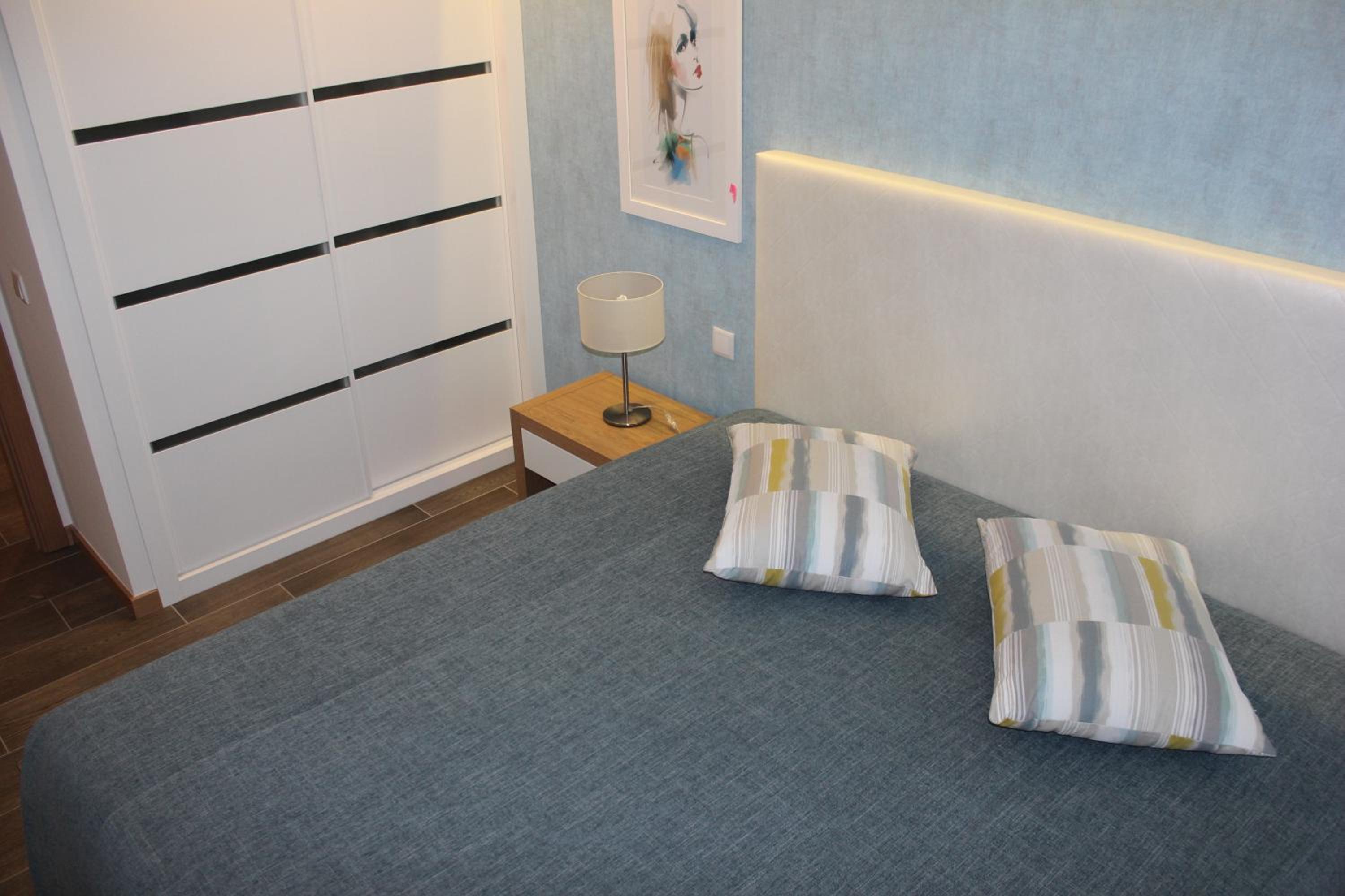 Three-Bedroom Apartment - Photo 11