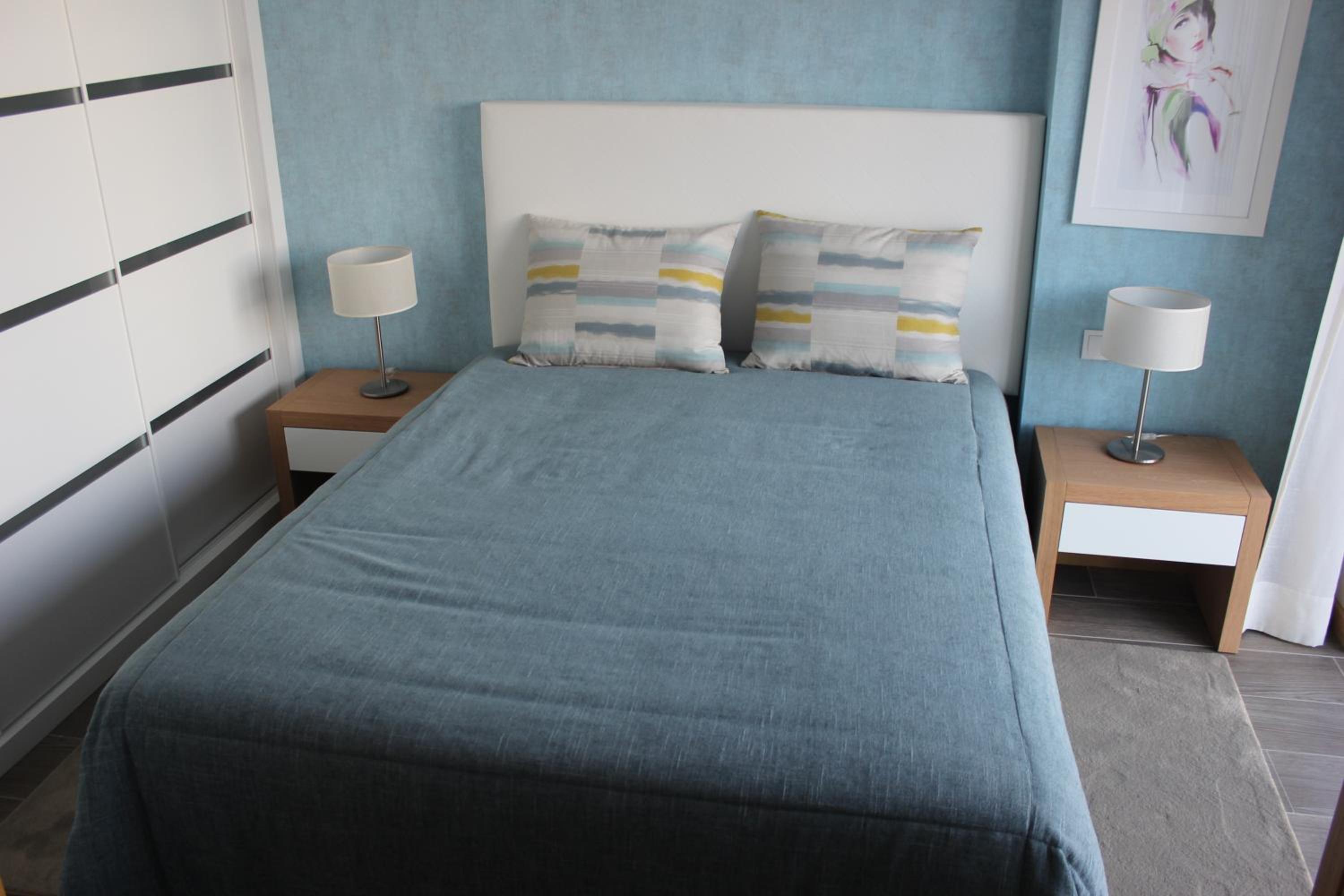 One-Bedroom Apartment - Photo 9