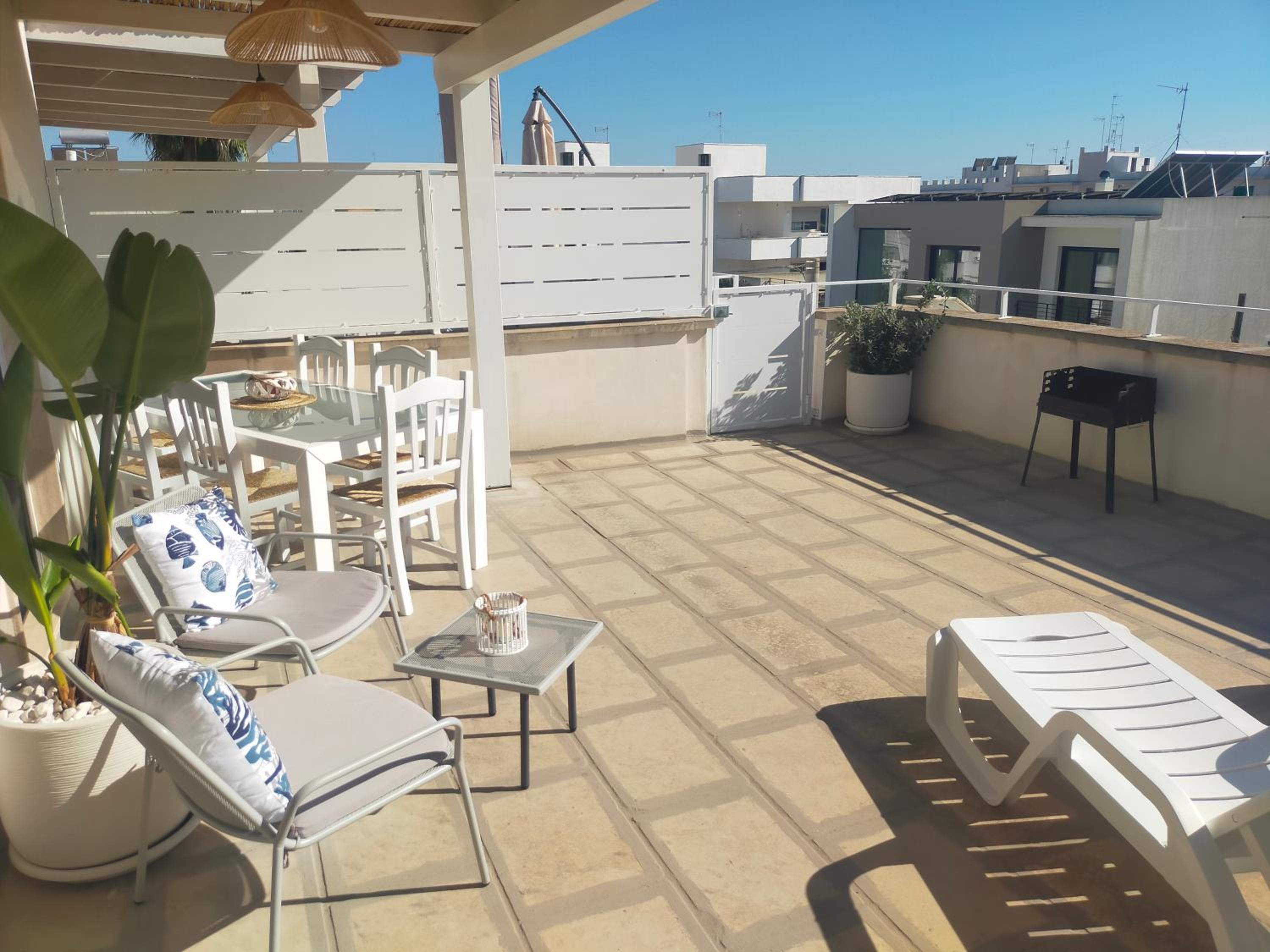 Studio with Terrace photo 2