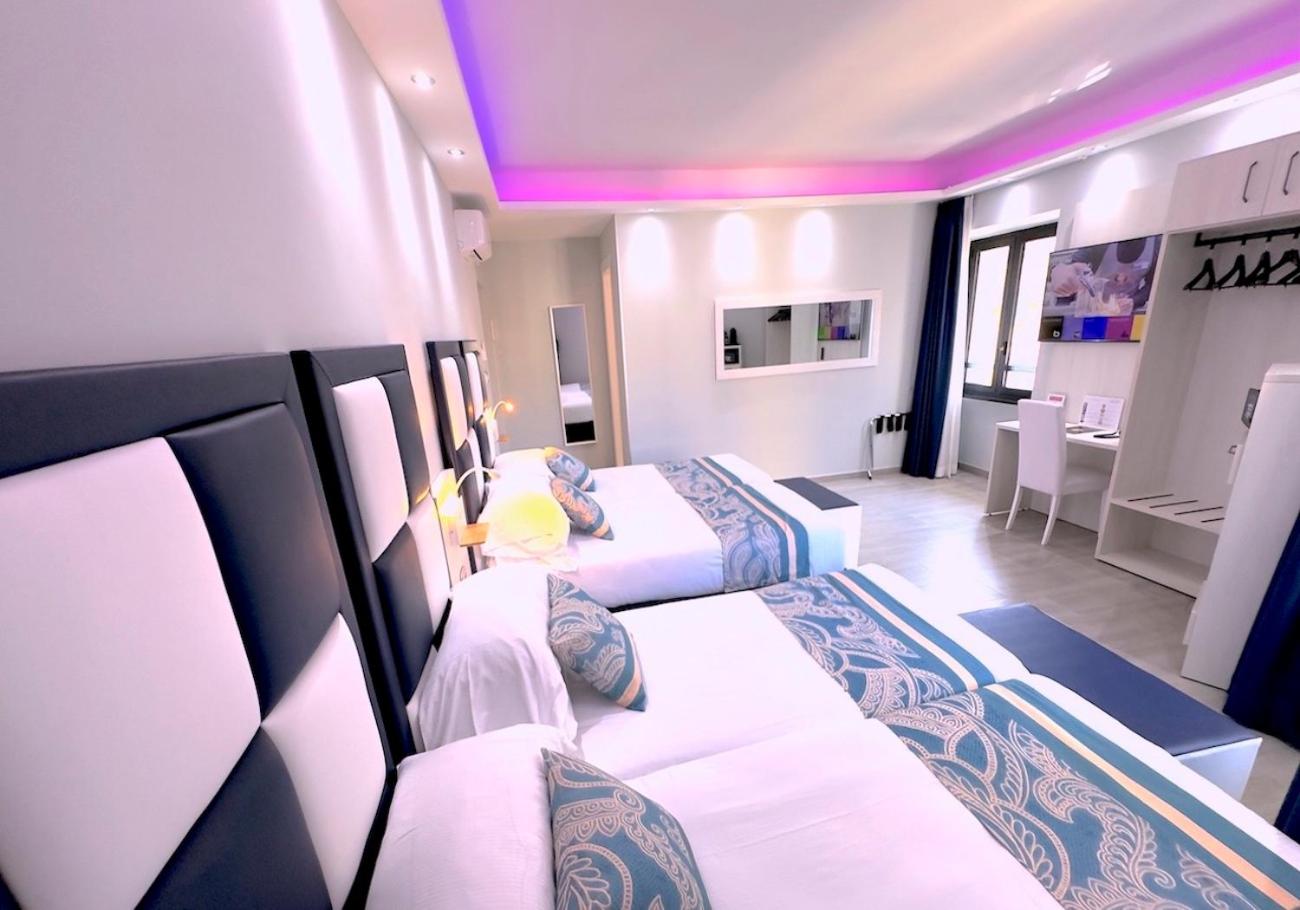 Luxury Quadruple Room