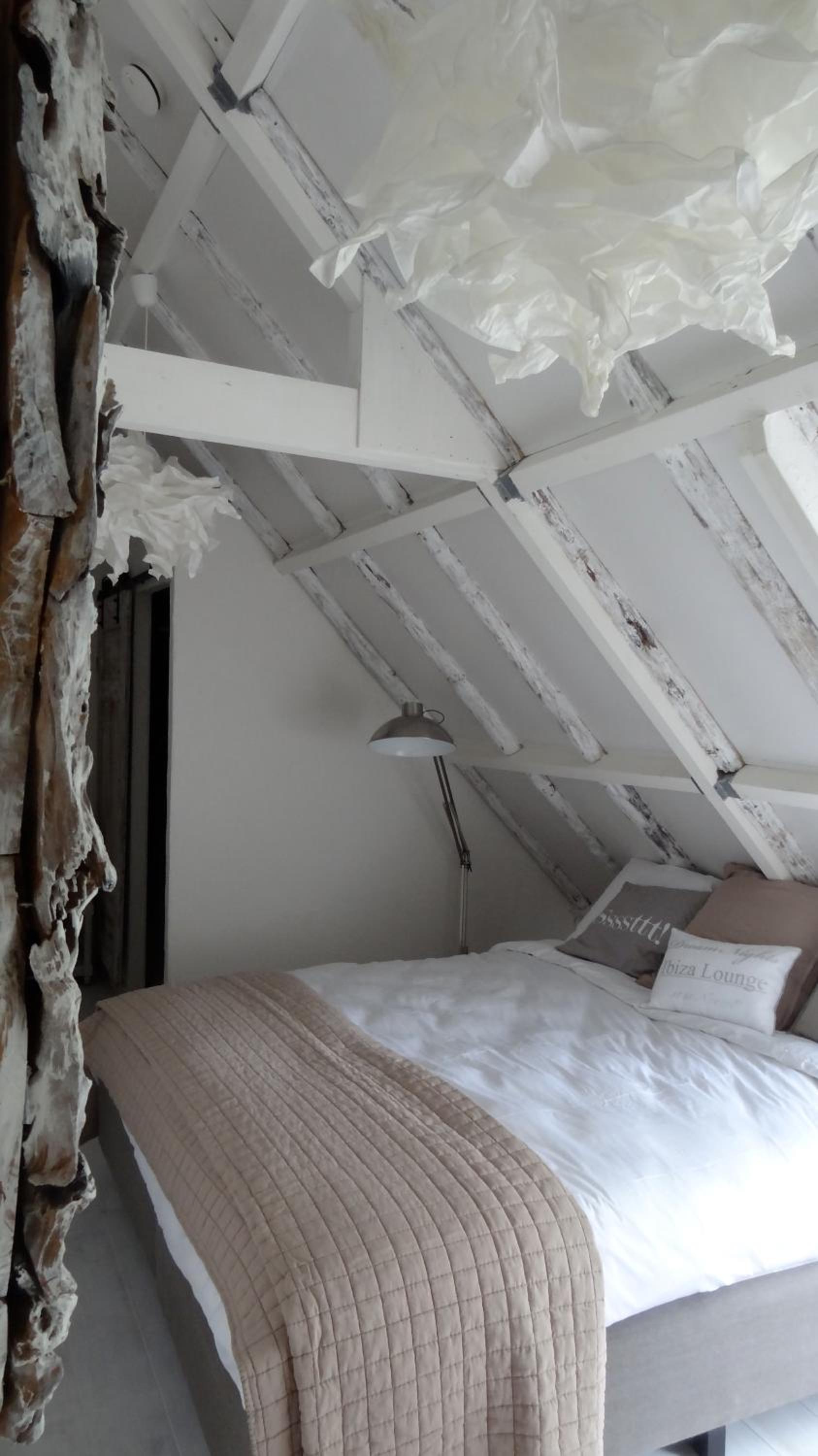 Deluxe King Room photo 2