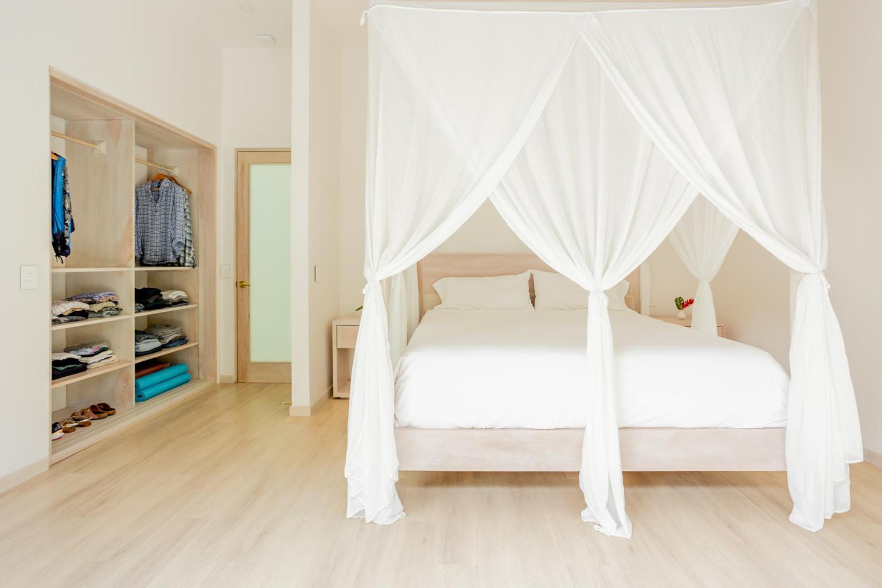 Two-Bedroom House photo 2