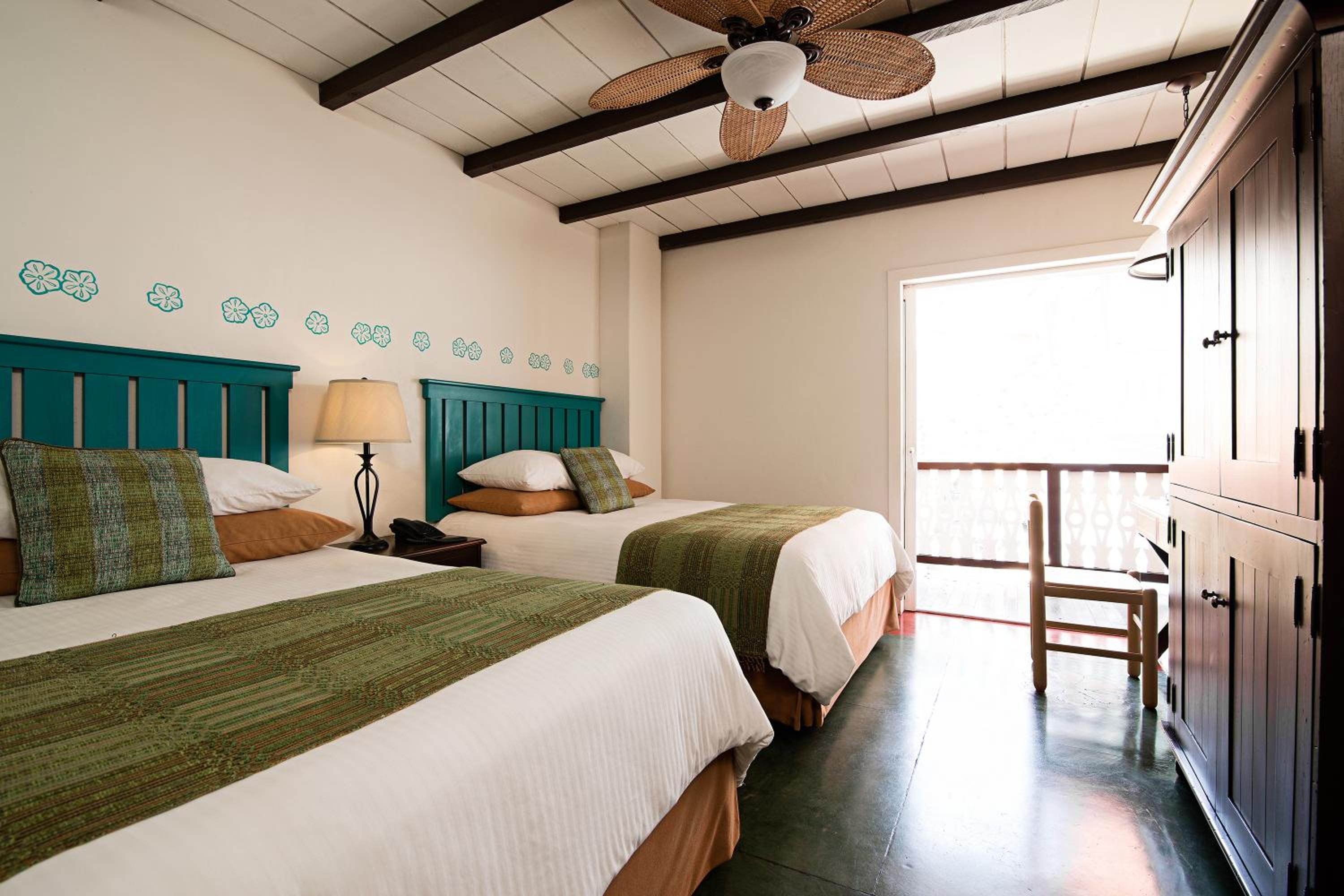 Junior Suite Two Double Beds photo 3