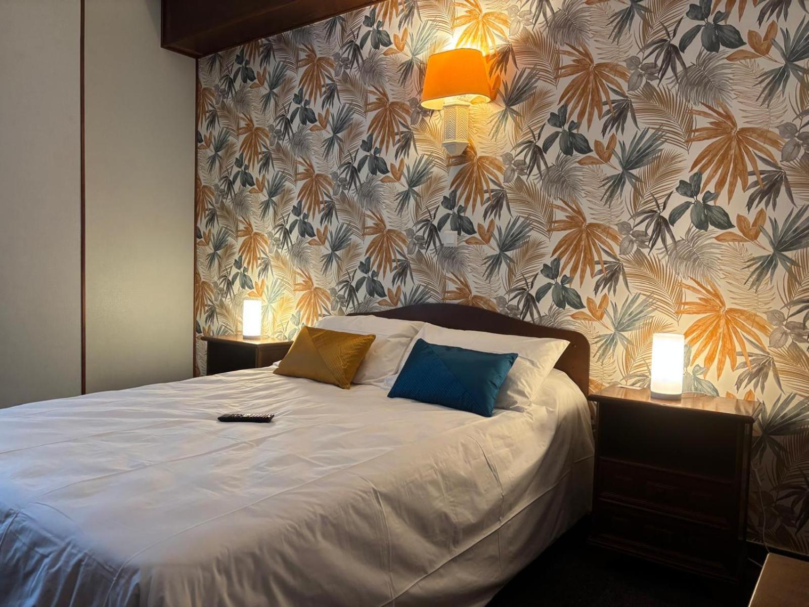 Double Room with Bath photo 1