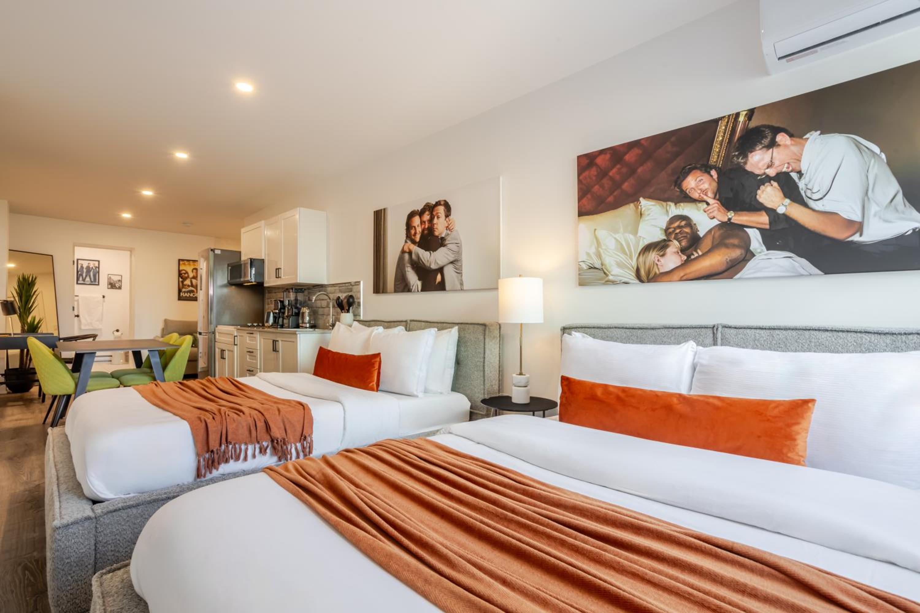 Deluxe Apartment
