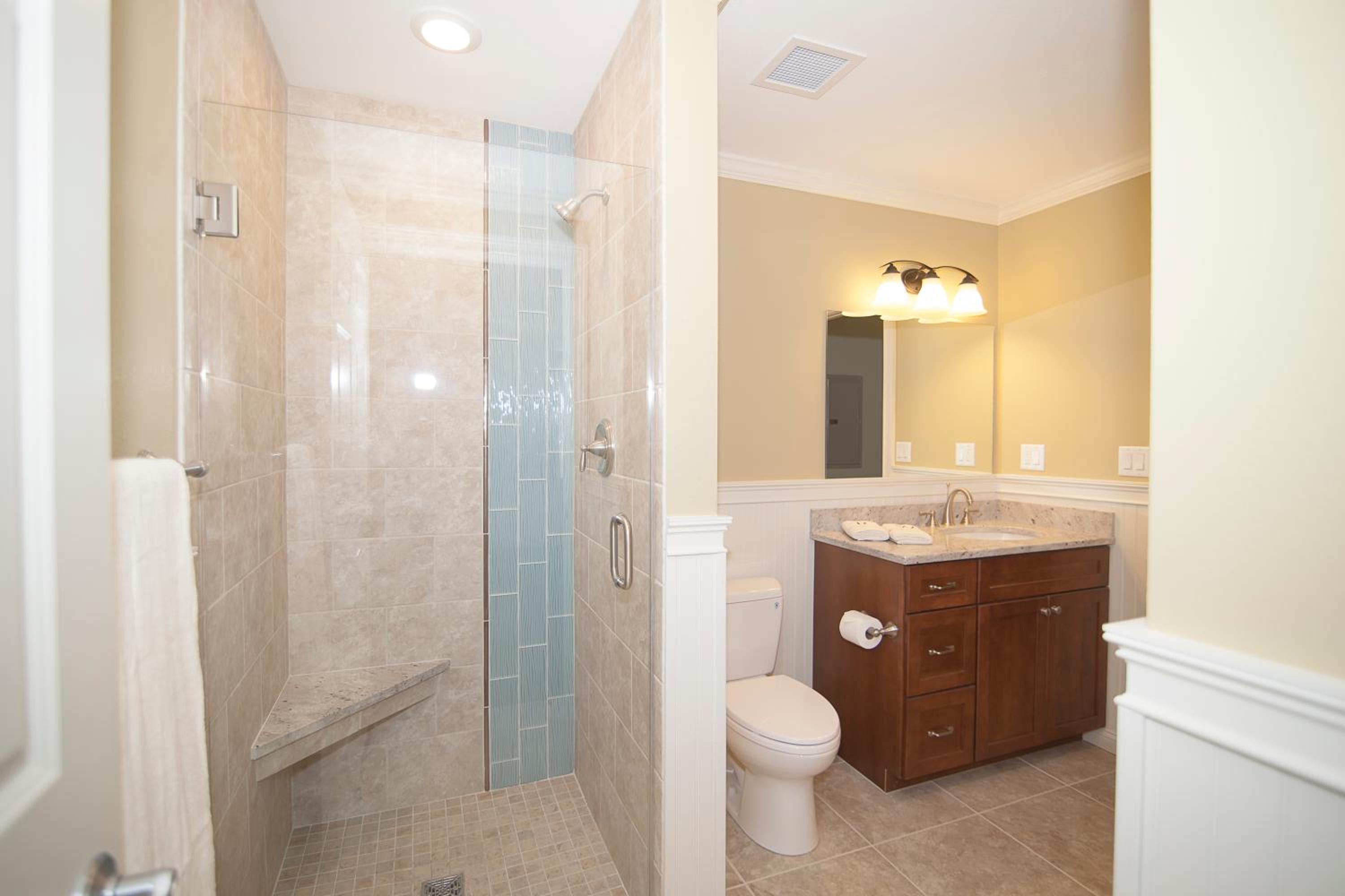 One-Bedroom Suite photo 2