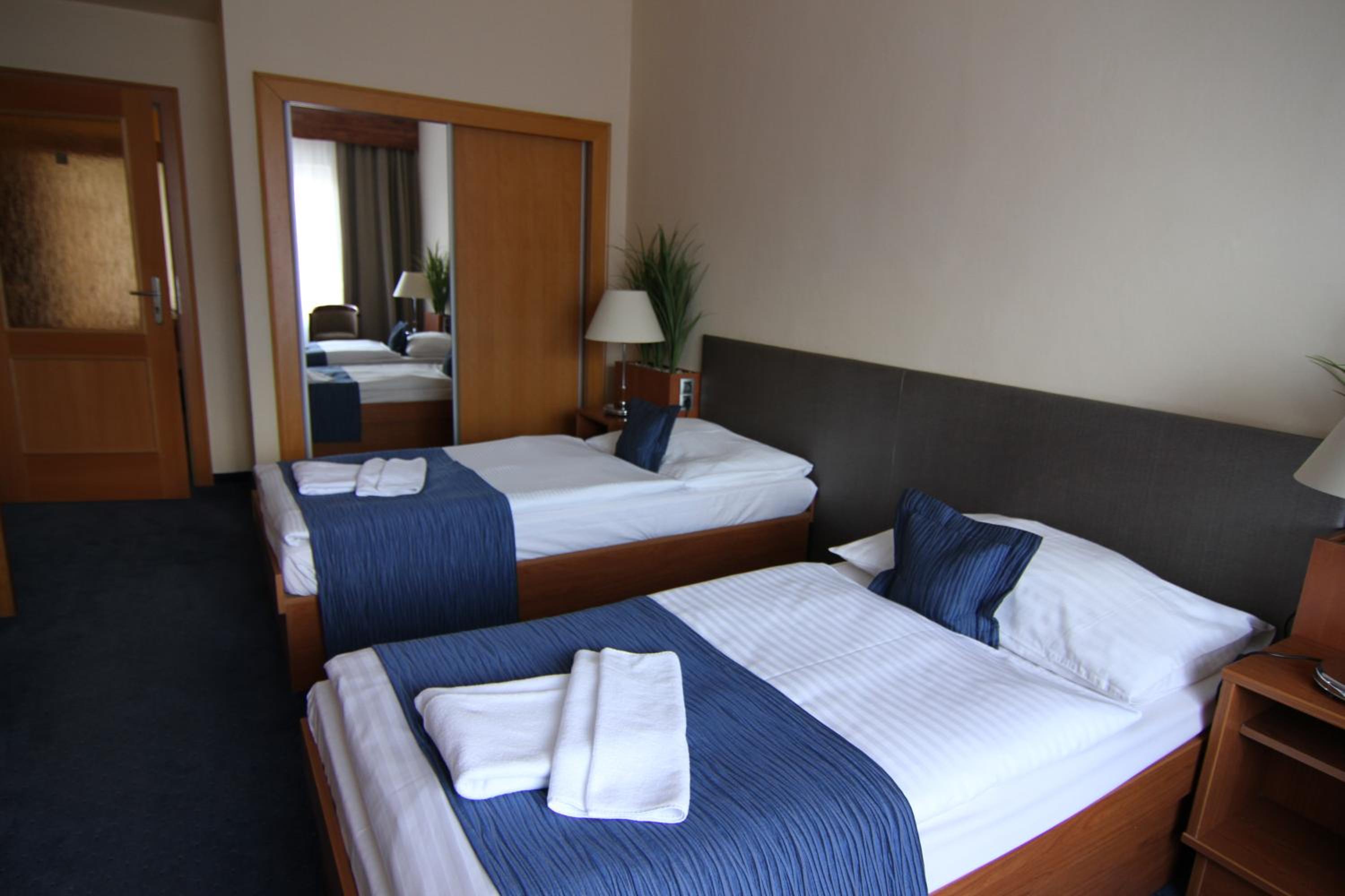 Superior Double or Twin Room photo 2