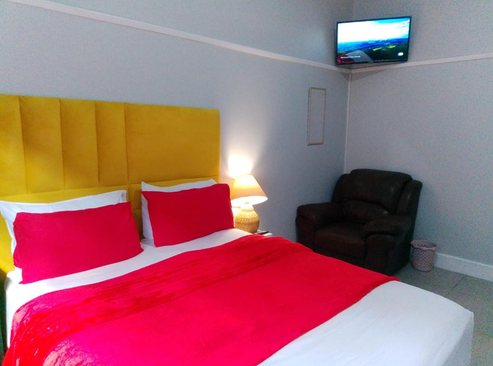 Deluxe Queen Room photo 1