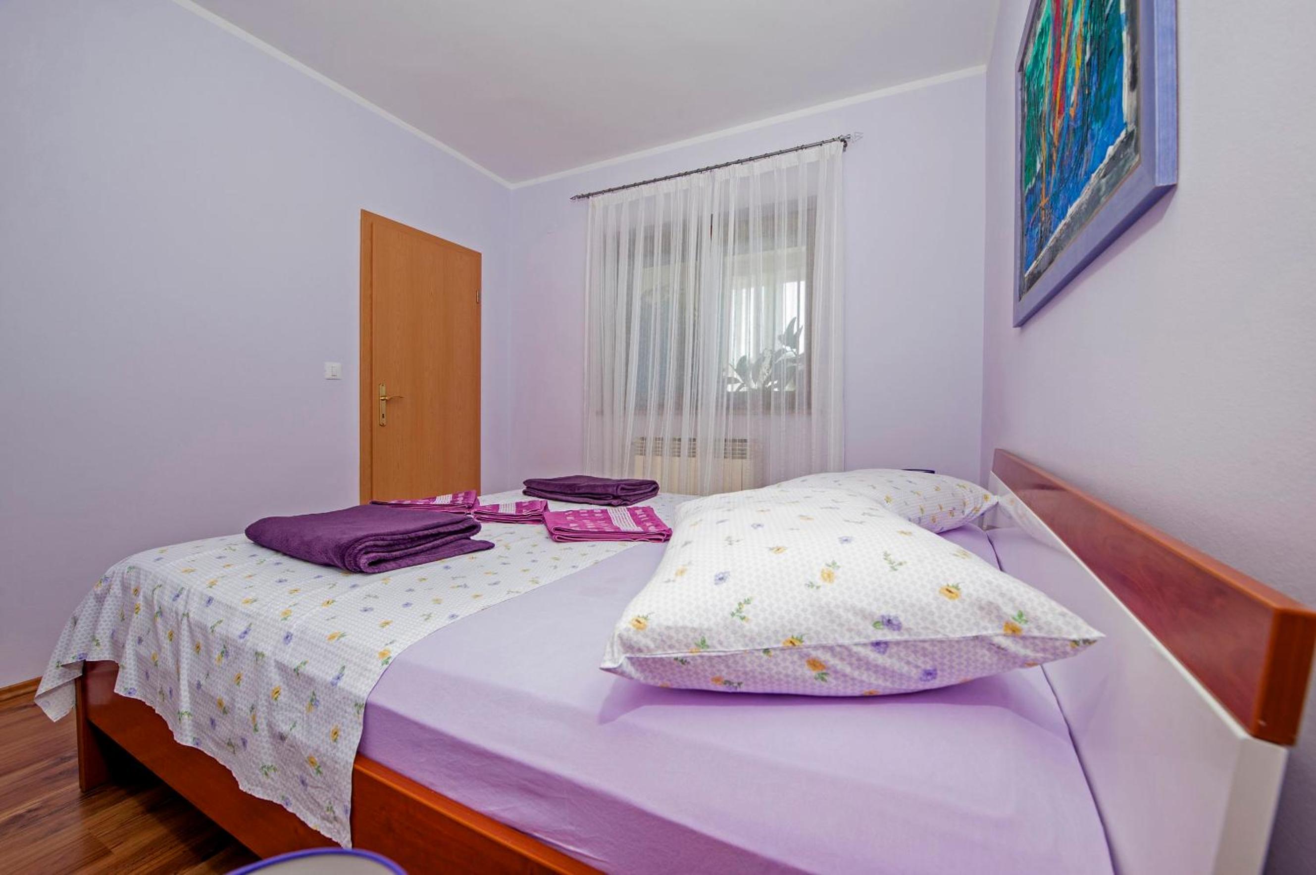 Three-Bedroom Apartment with Balcony