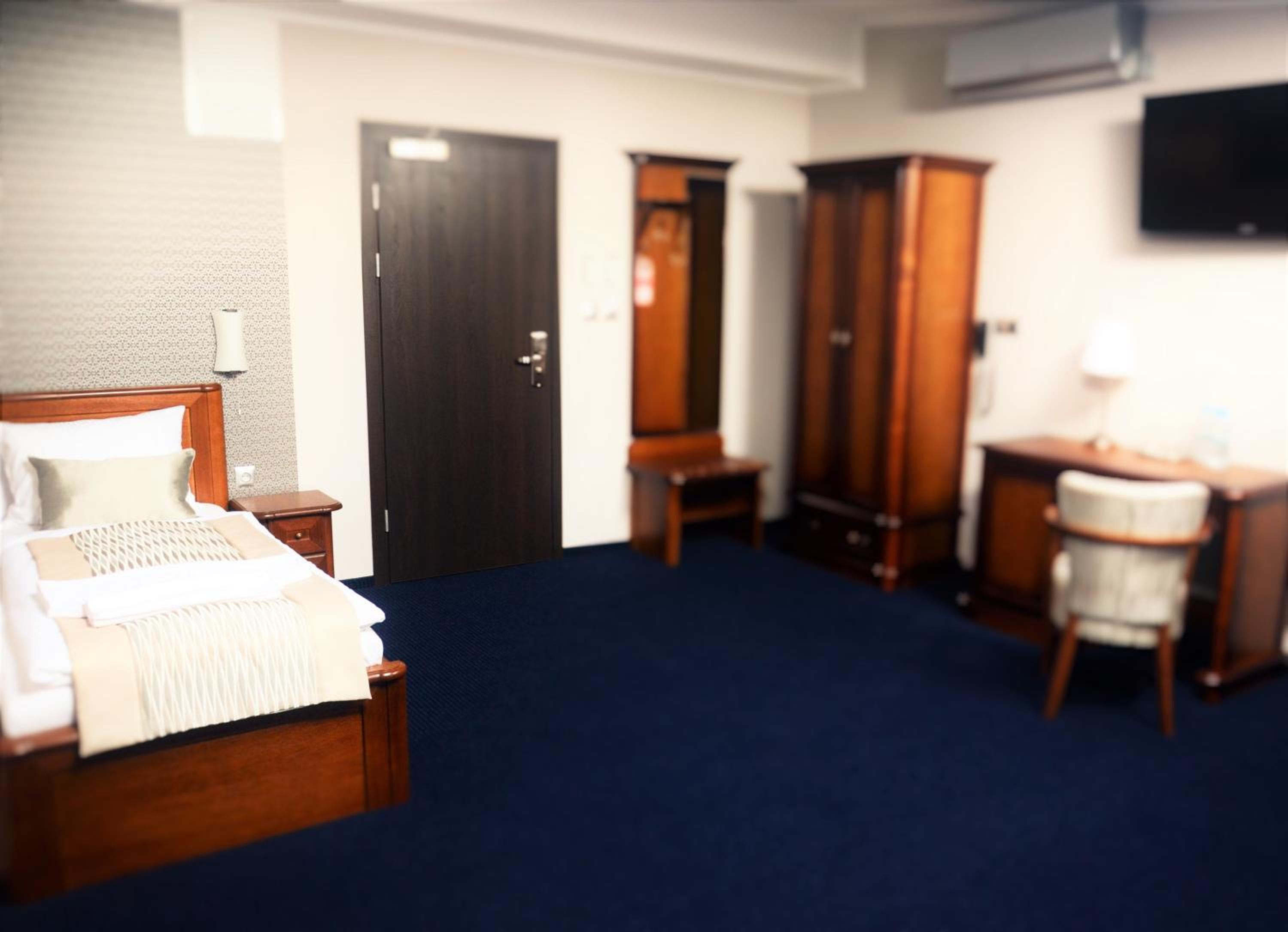 Triple Room - Photo 6