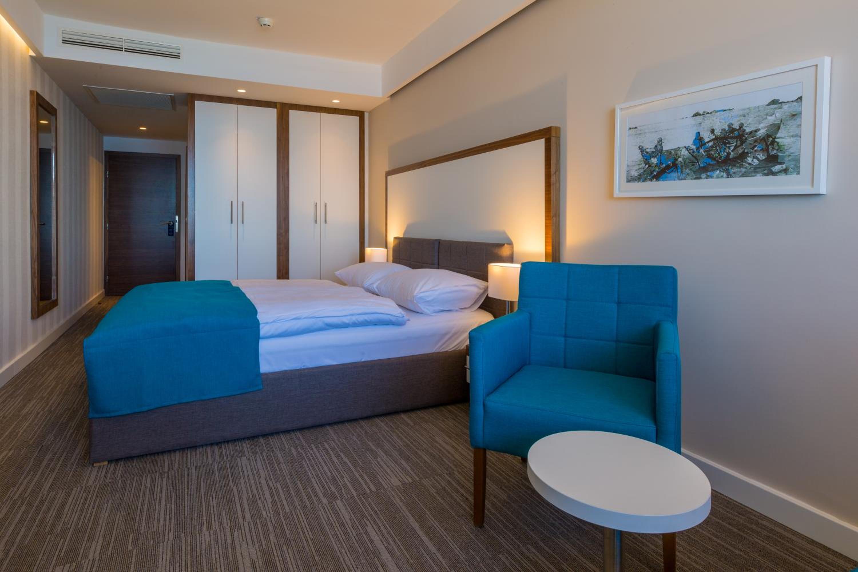 Standard Double or Twin Room with Balcony photo 1