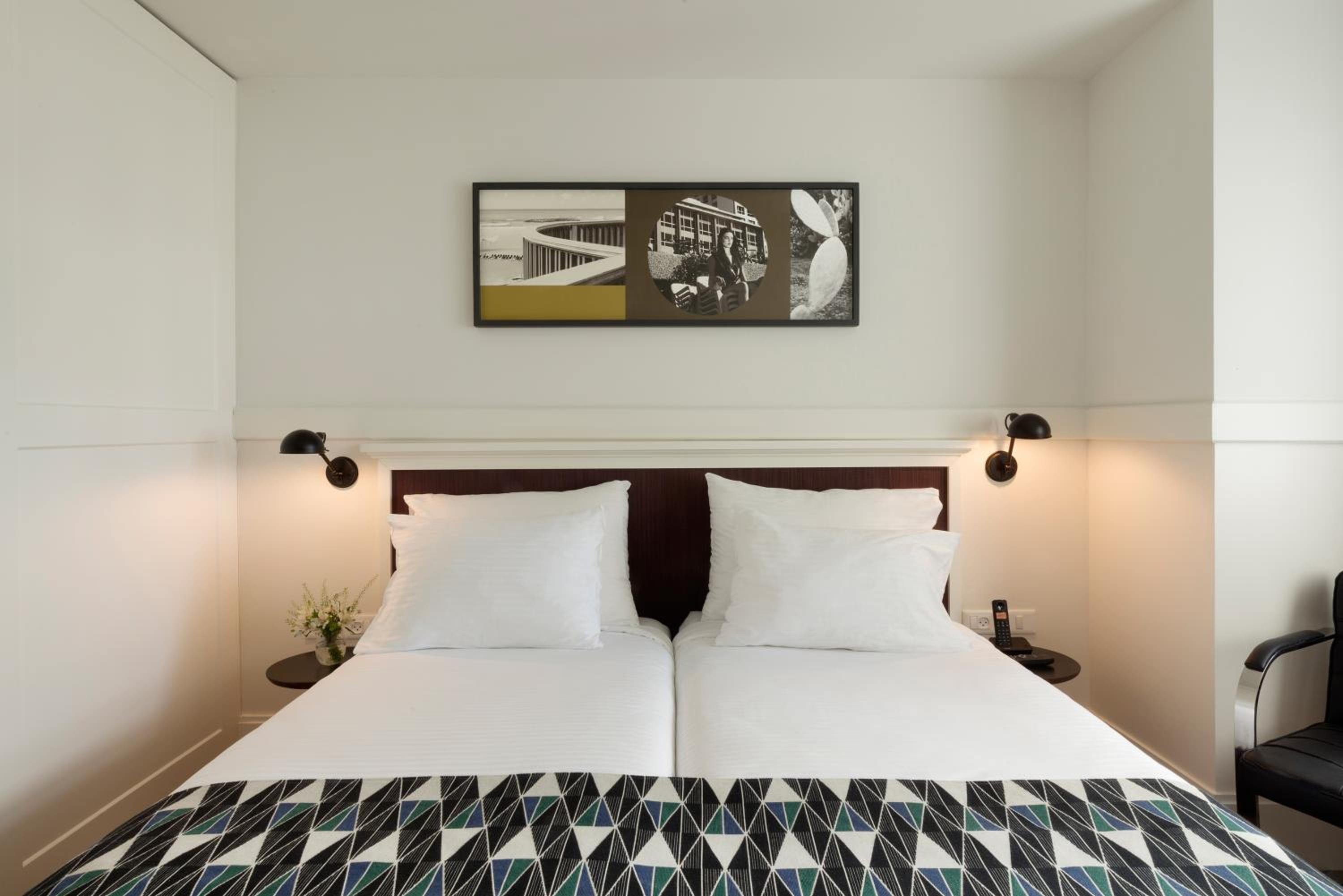 Classic Double or Twin Room photo 3