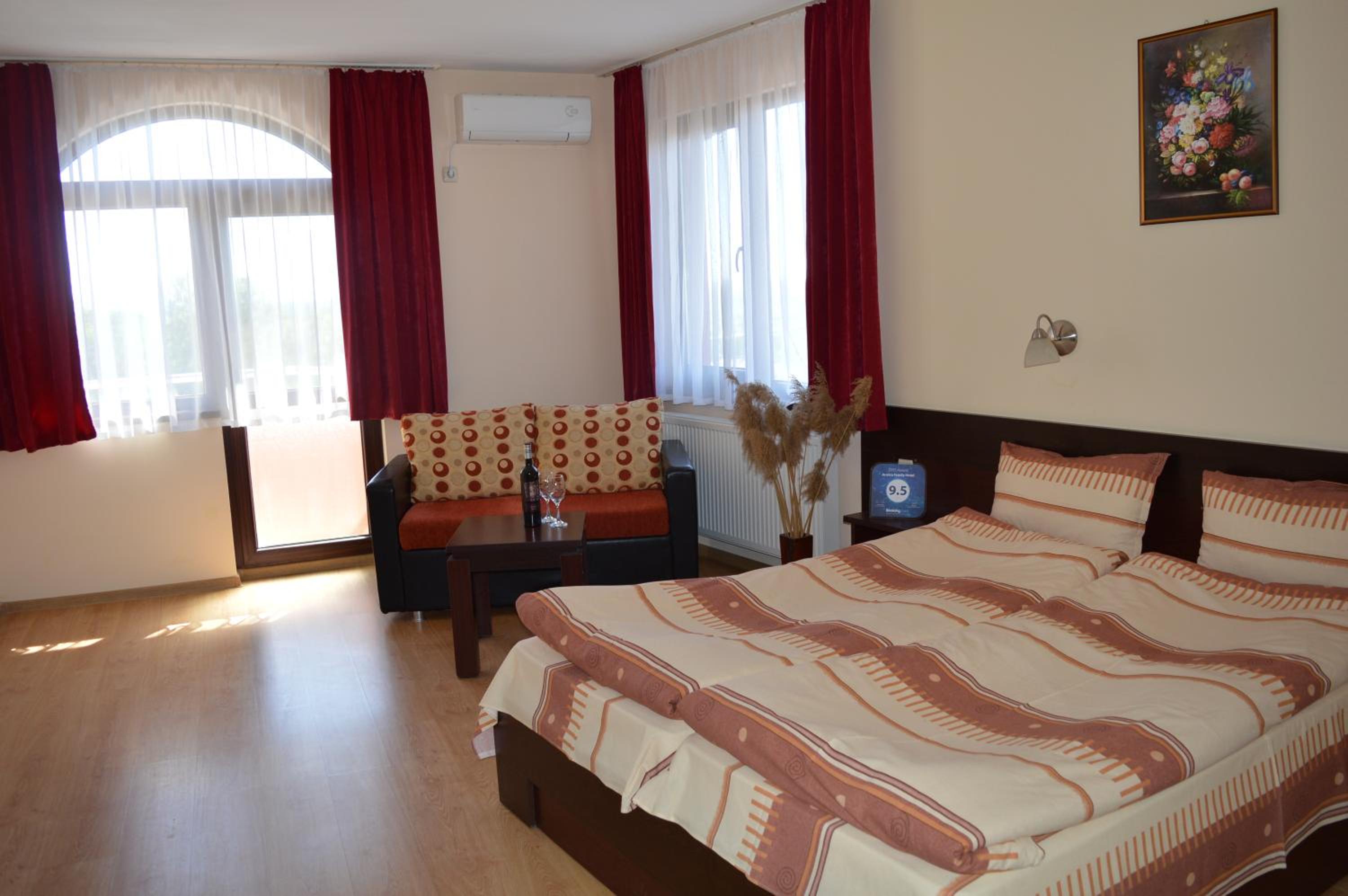Double or Twin Room photo 1