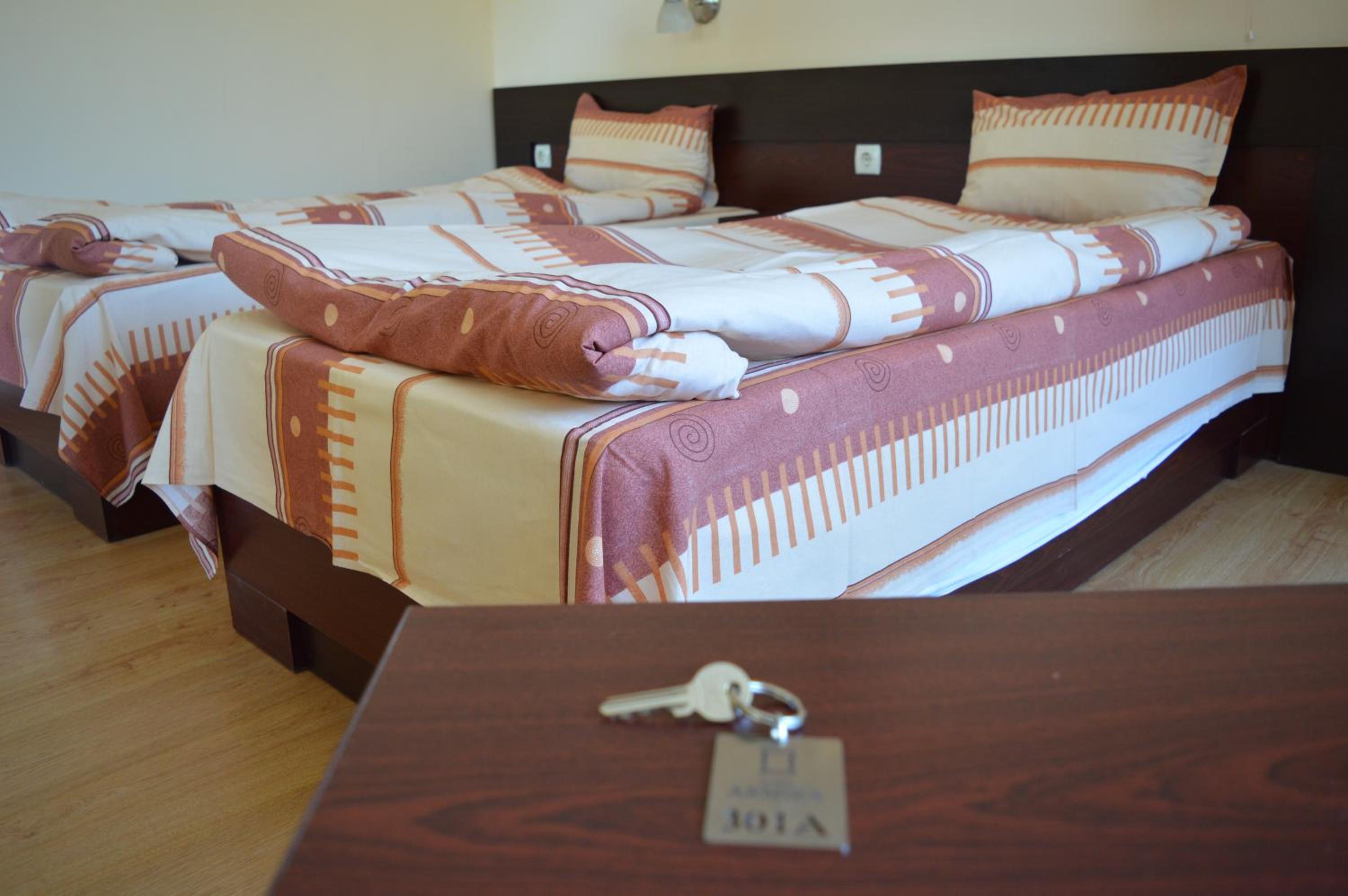 Double or Twin Room photo 3