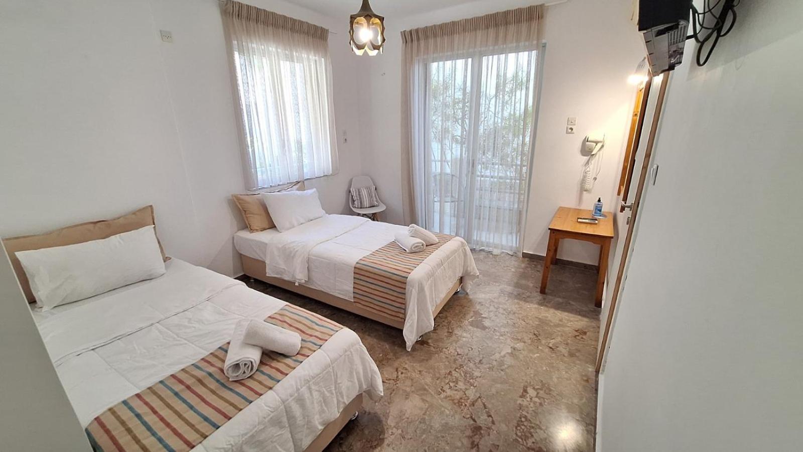 Family Room with Sea View photo 3