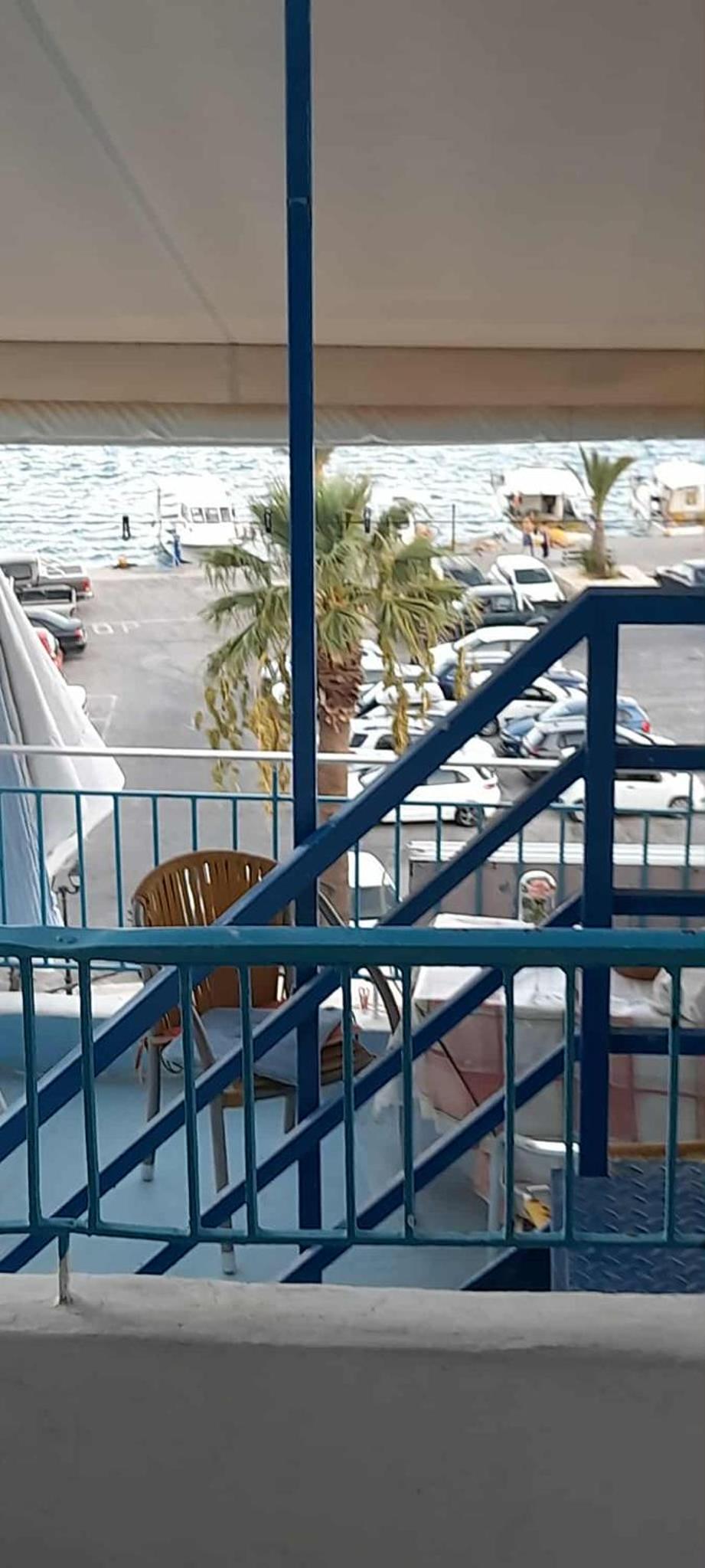 Two-Bedroom Apartment with Balcony and Sea View photo 2