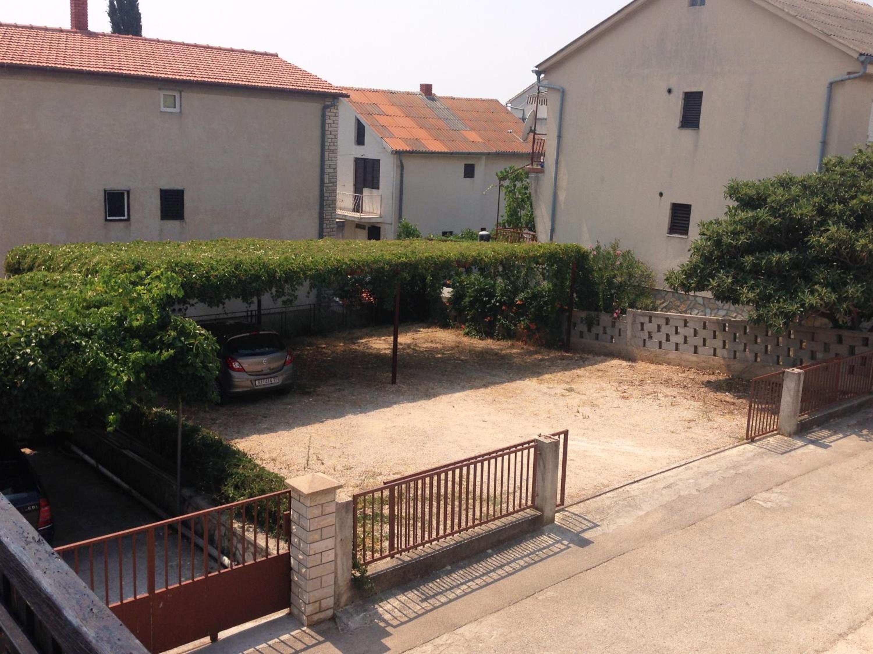 Apartment with Terrace - Photo 43
