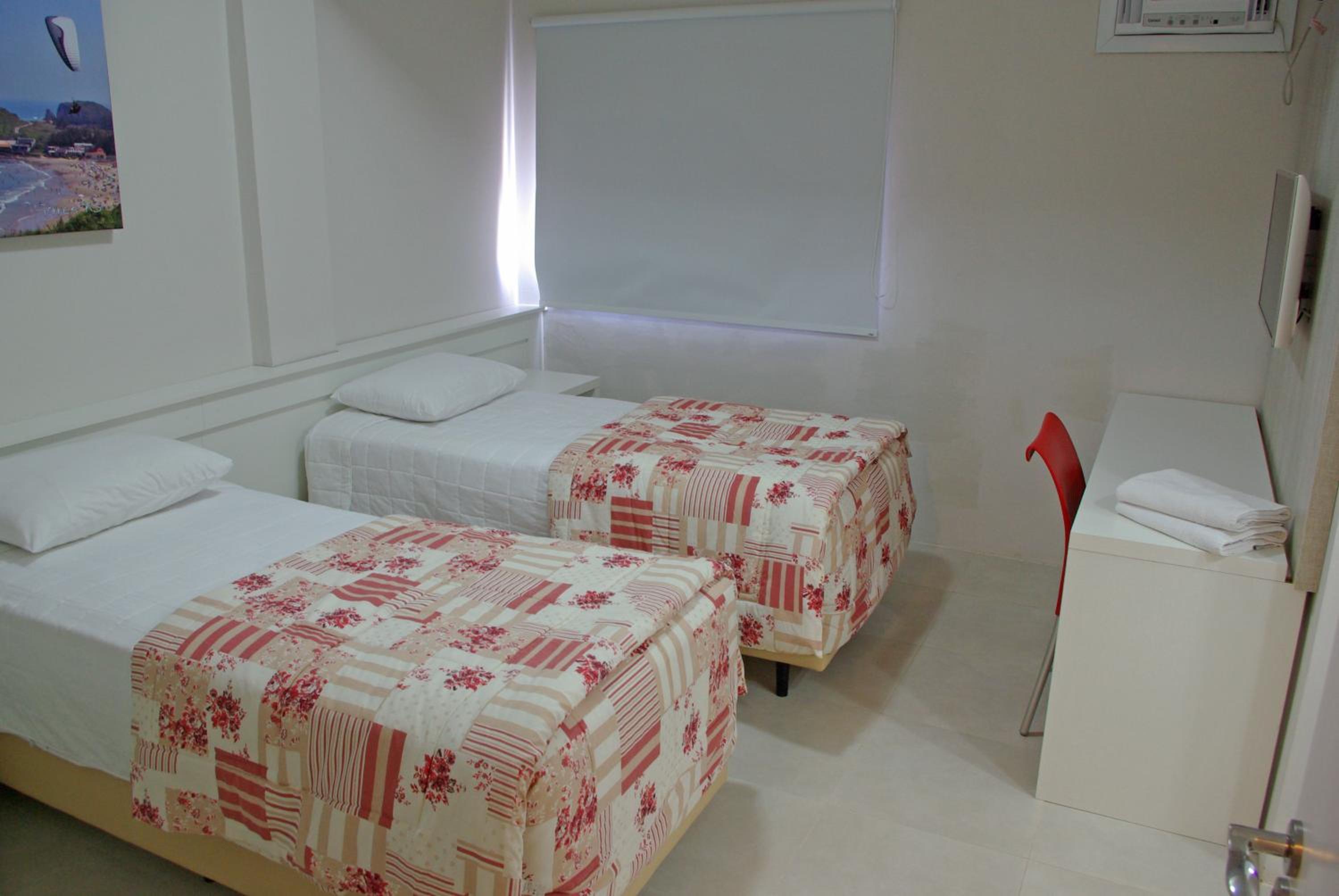 Deluxe Twin Room photo 3