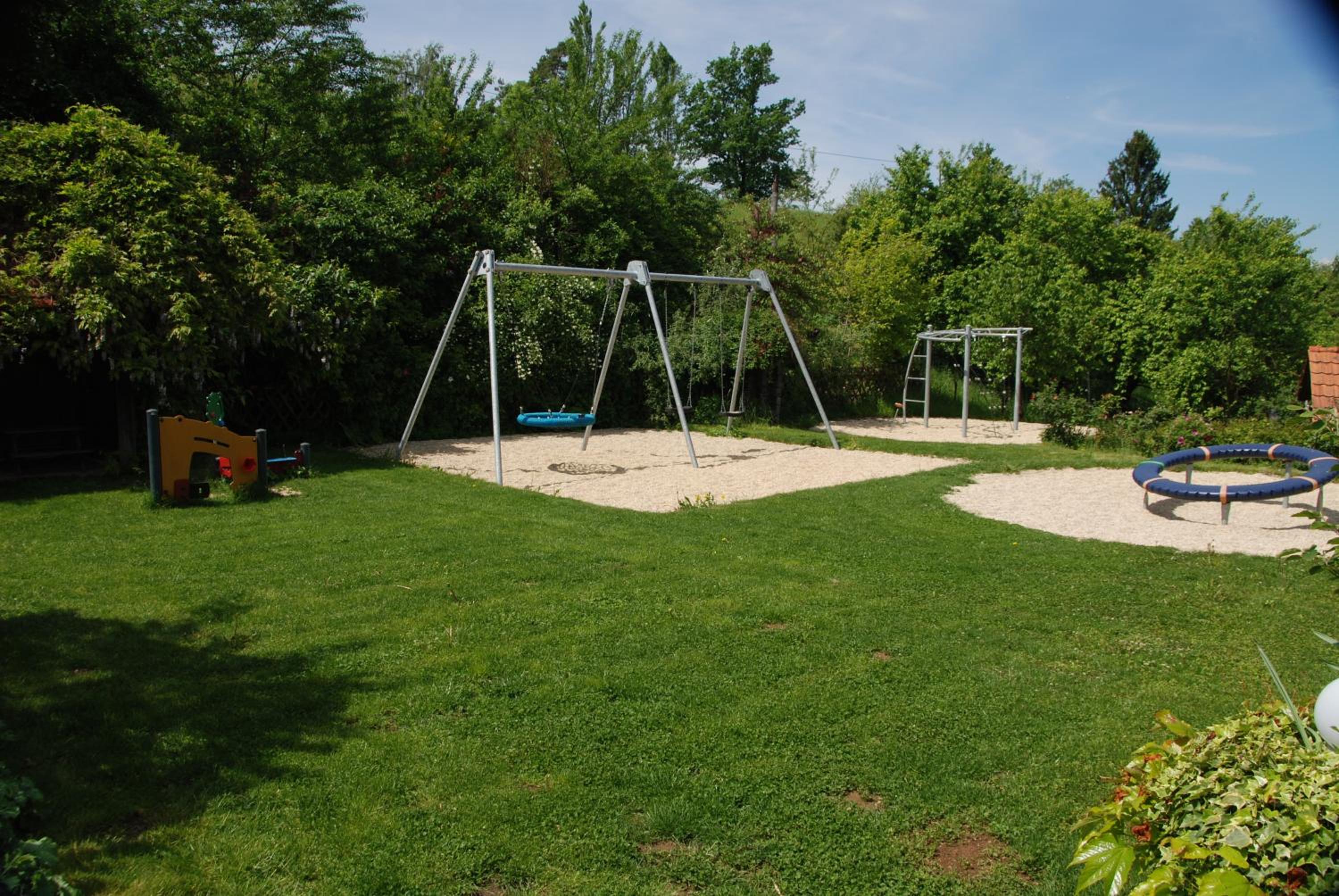 Empty Lot photo 1