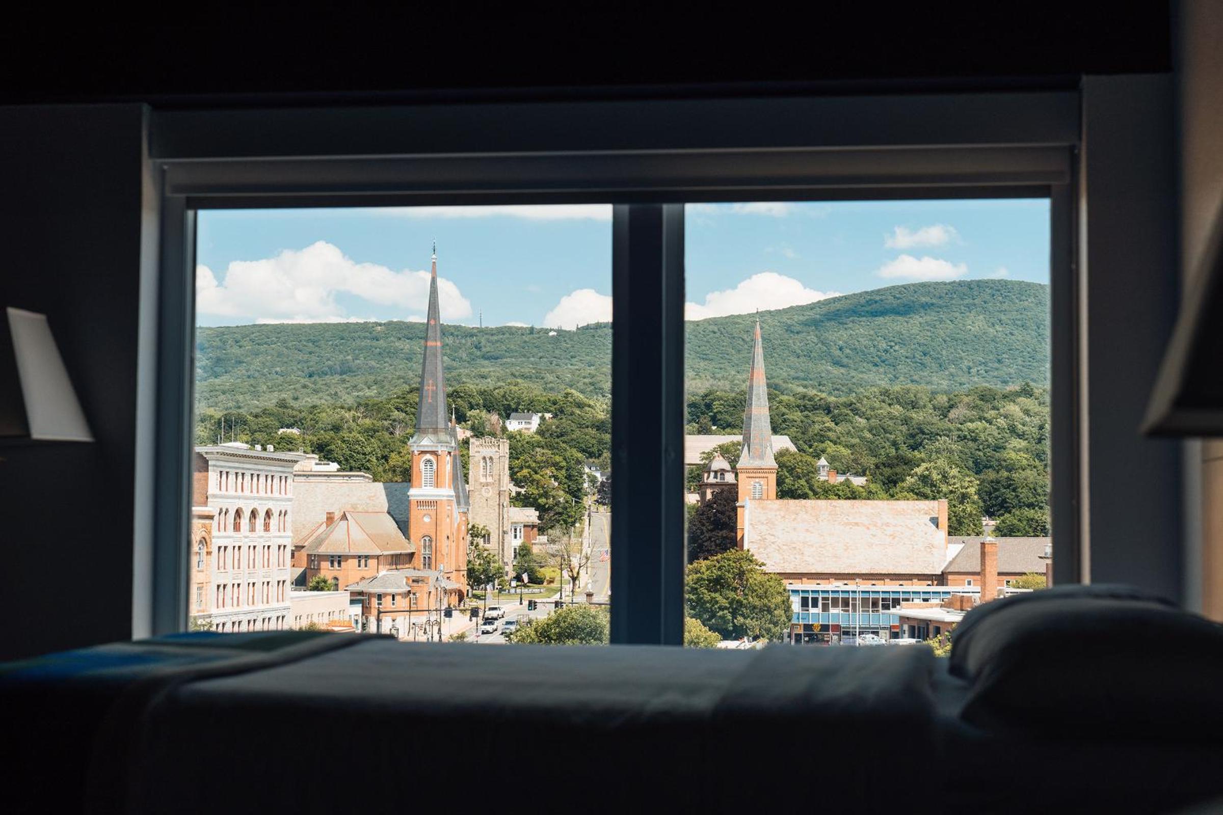 King Room with Mountain View - Non-smoking