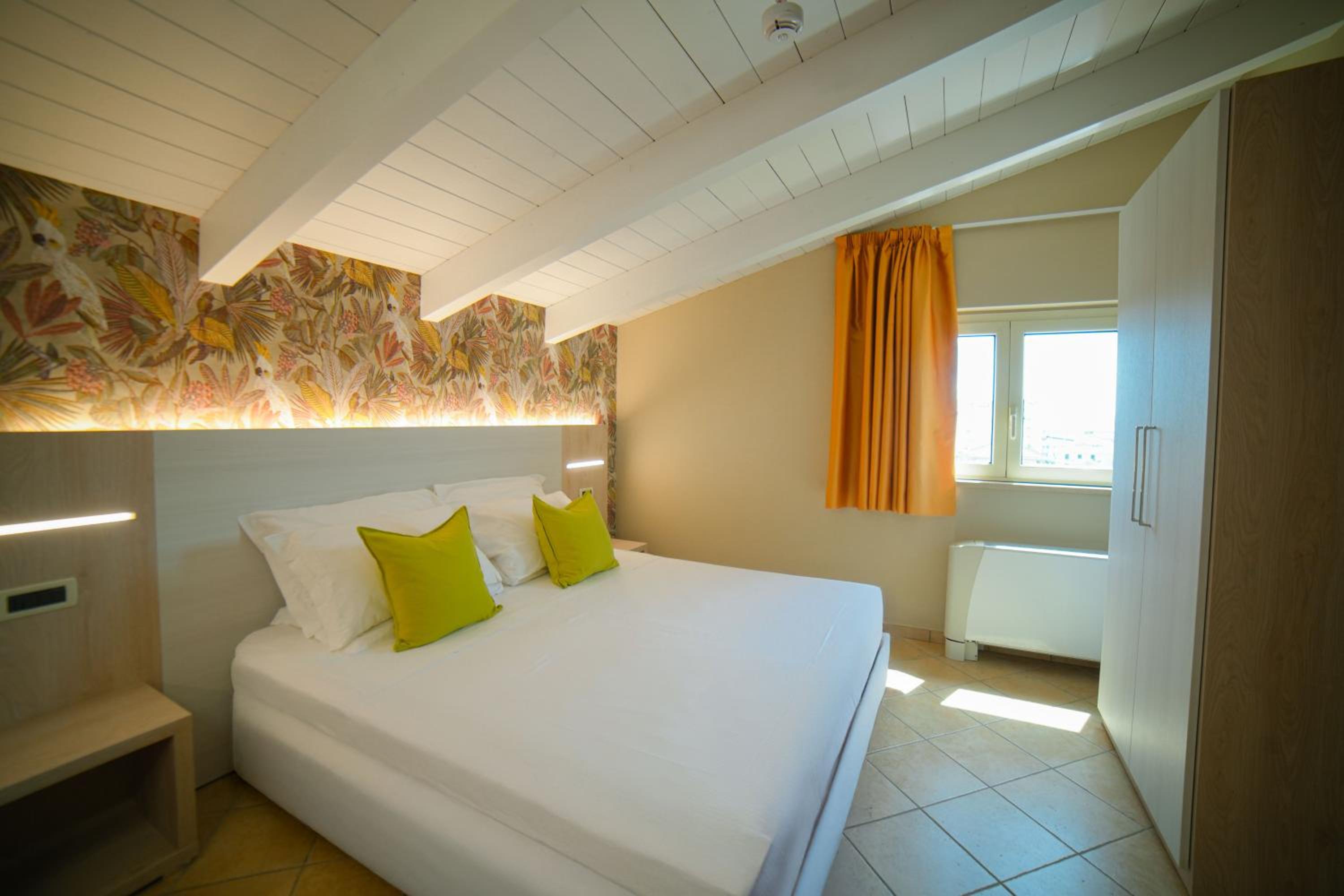 Small Double Room photo 3