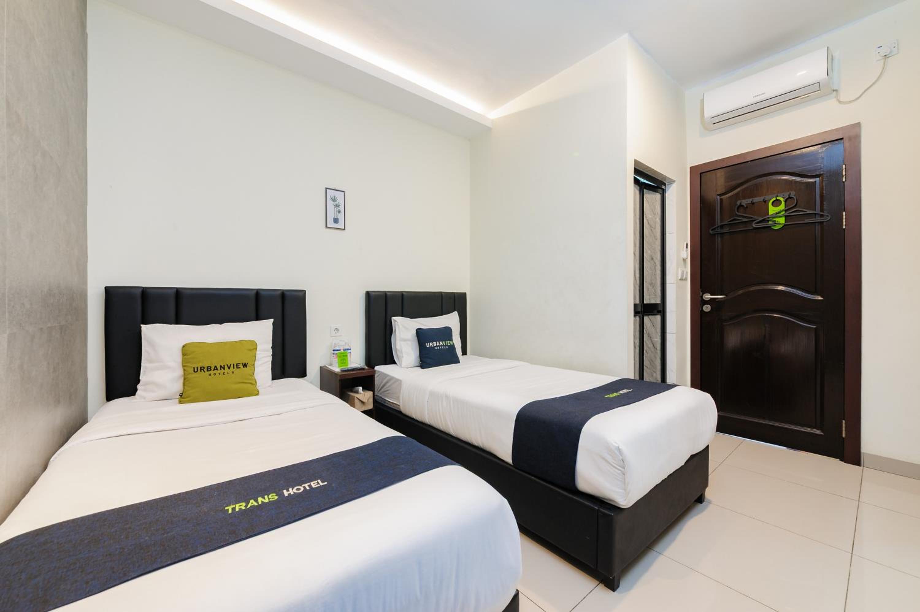 Superior Twin Room - Photo 4