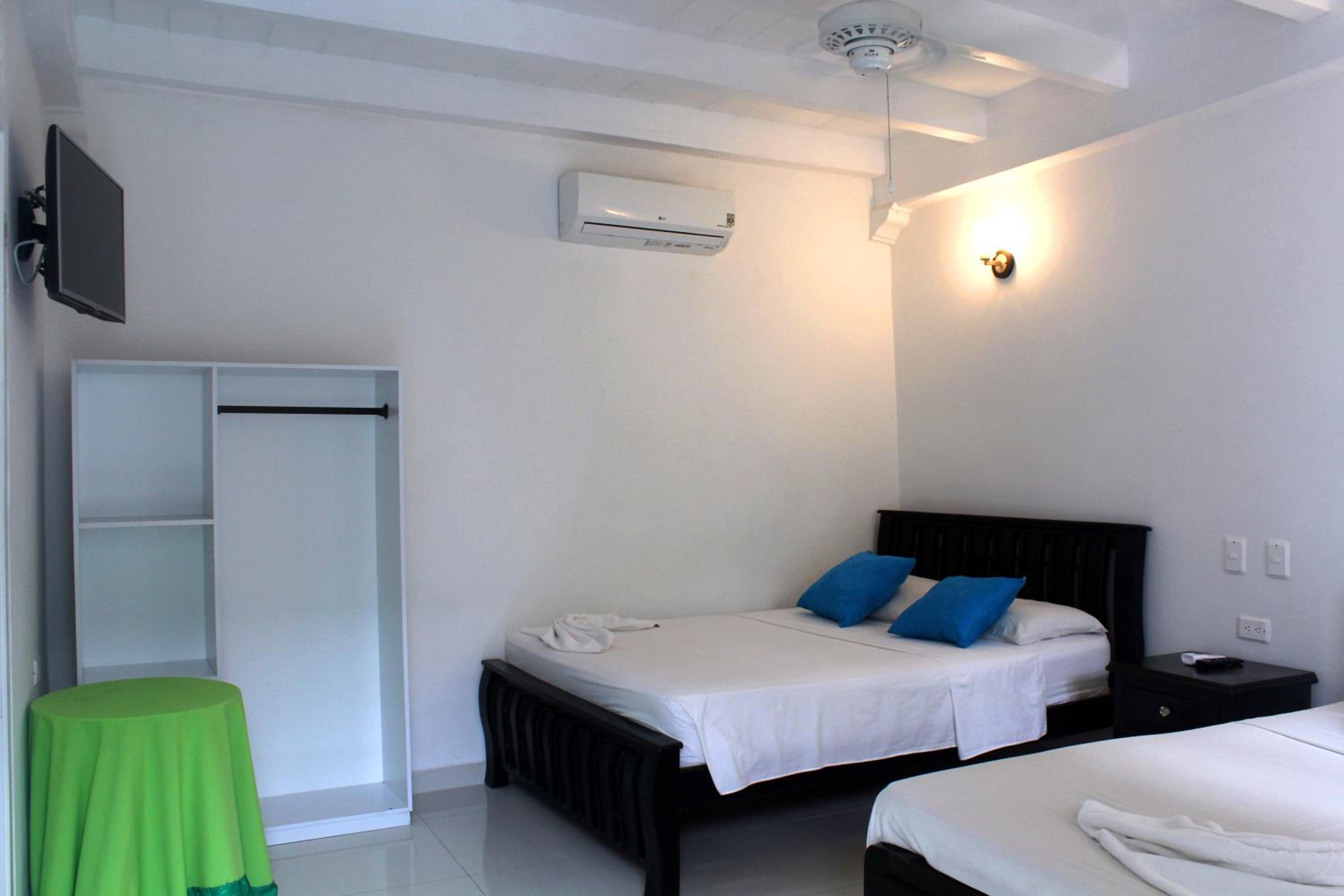 Budget Triple Room photo 1