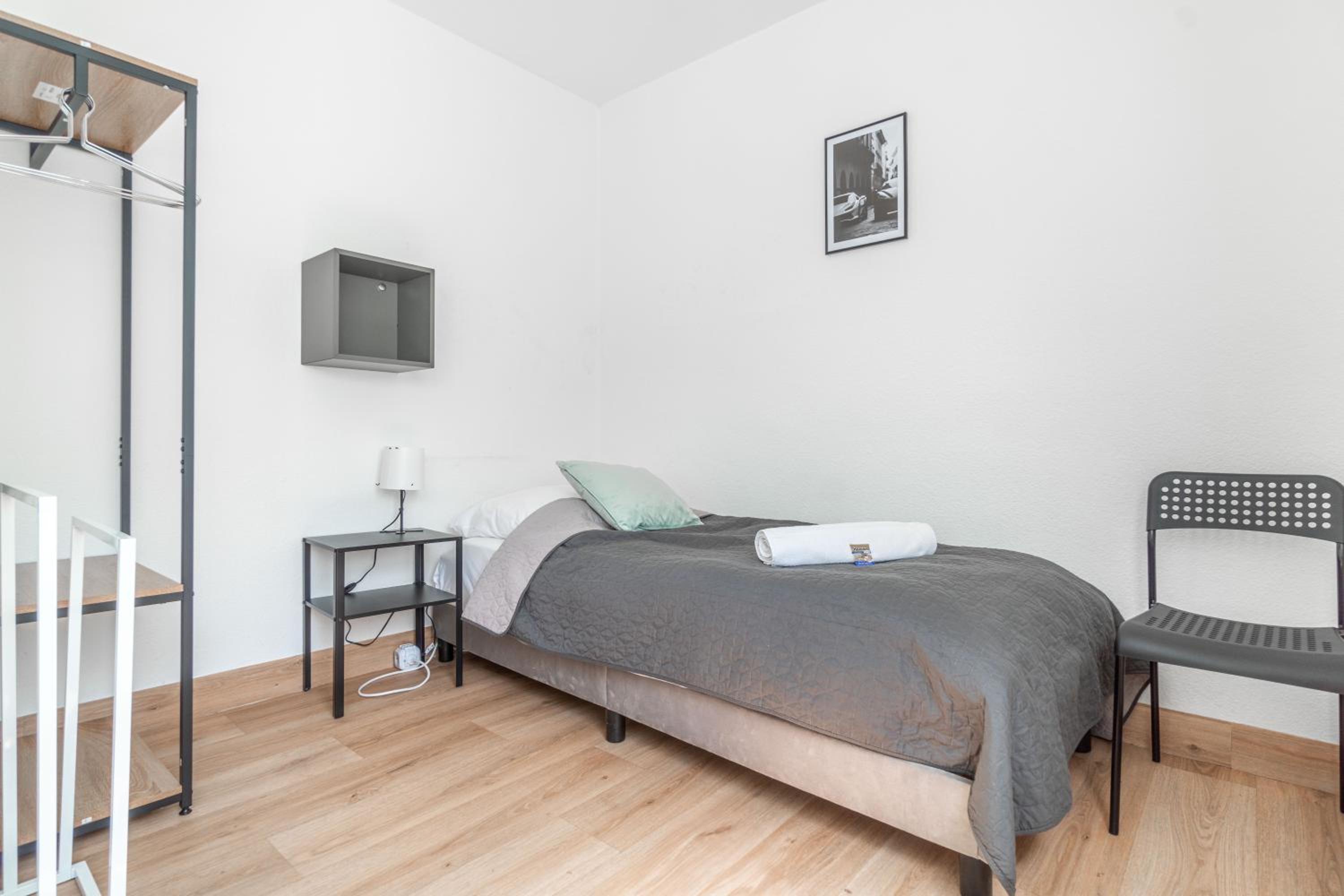 One-Bedroom Apartment with Balcony photo 1