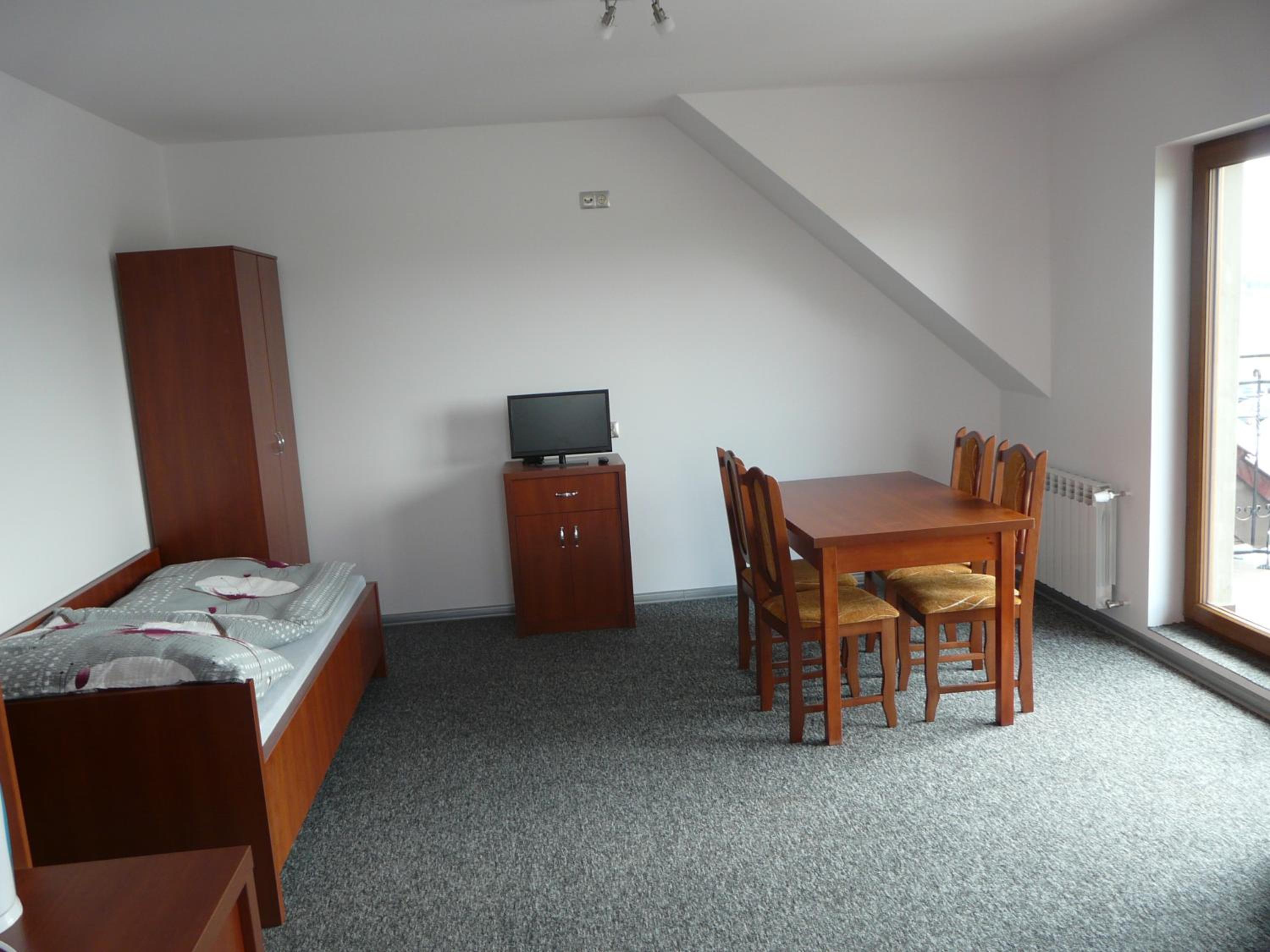 Quadruple Room with Private Bathroom photo 2