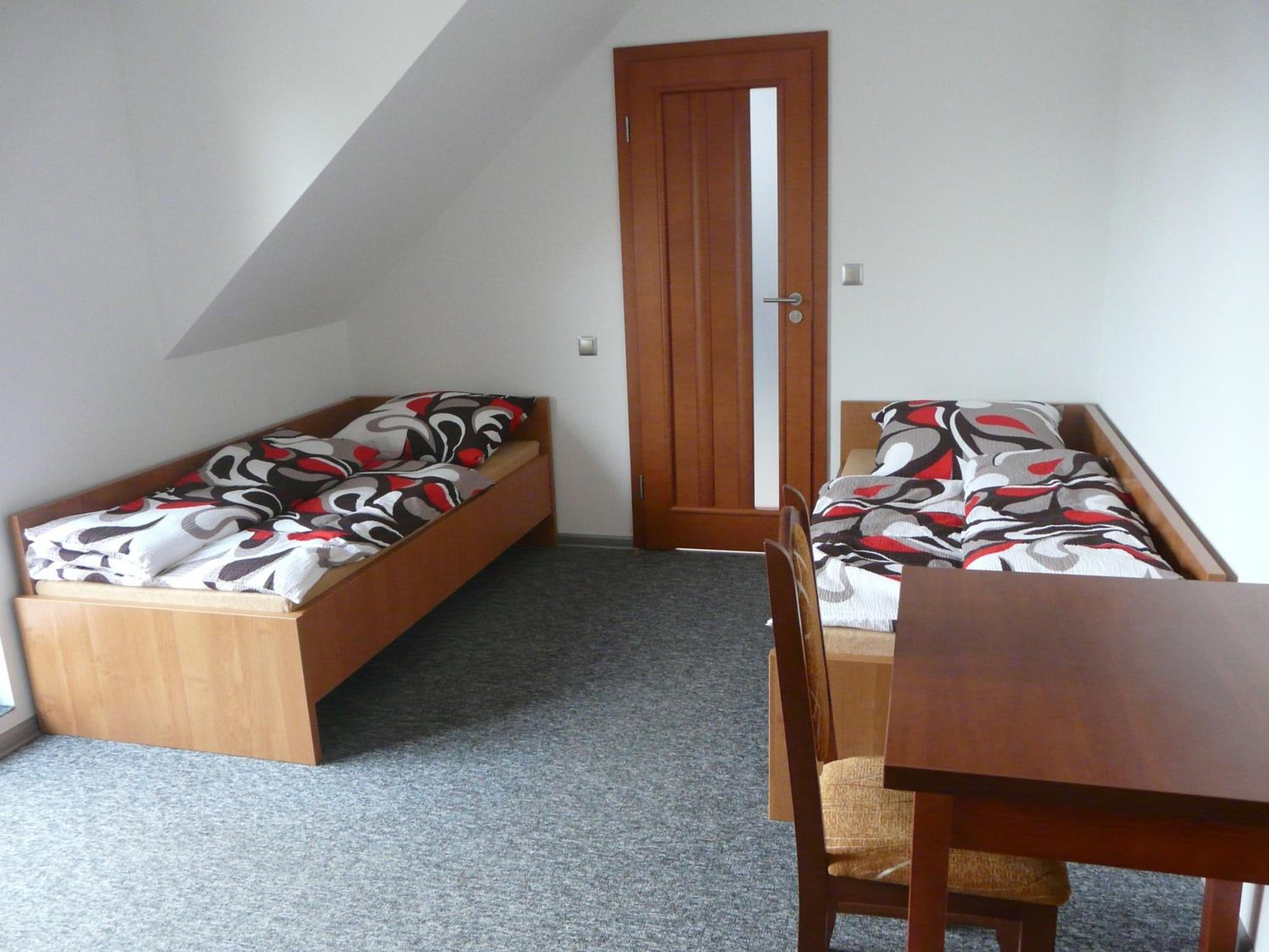 Twin Room with Private Bathroom photo 3