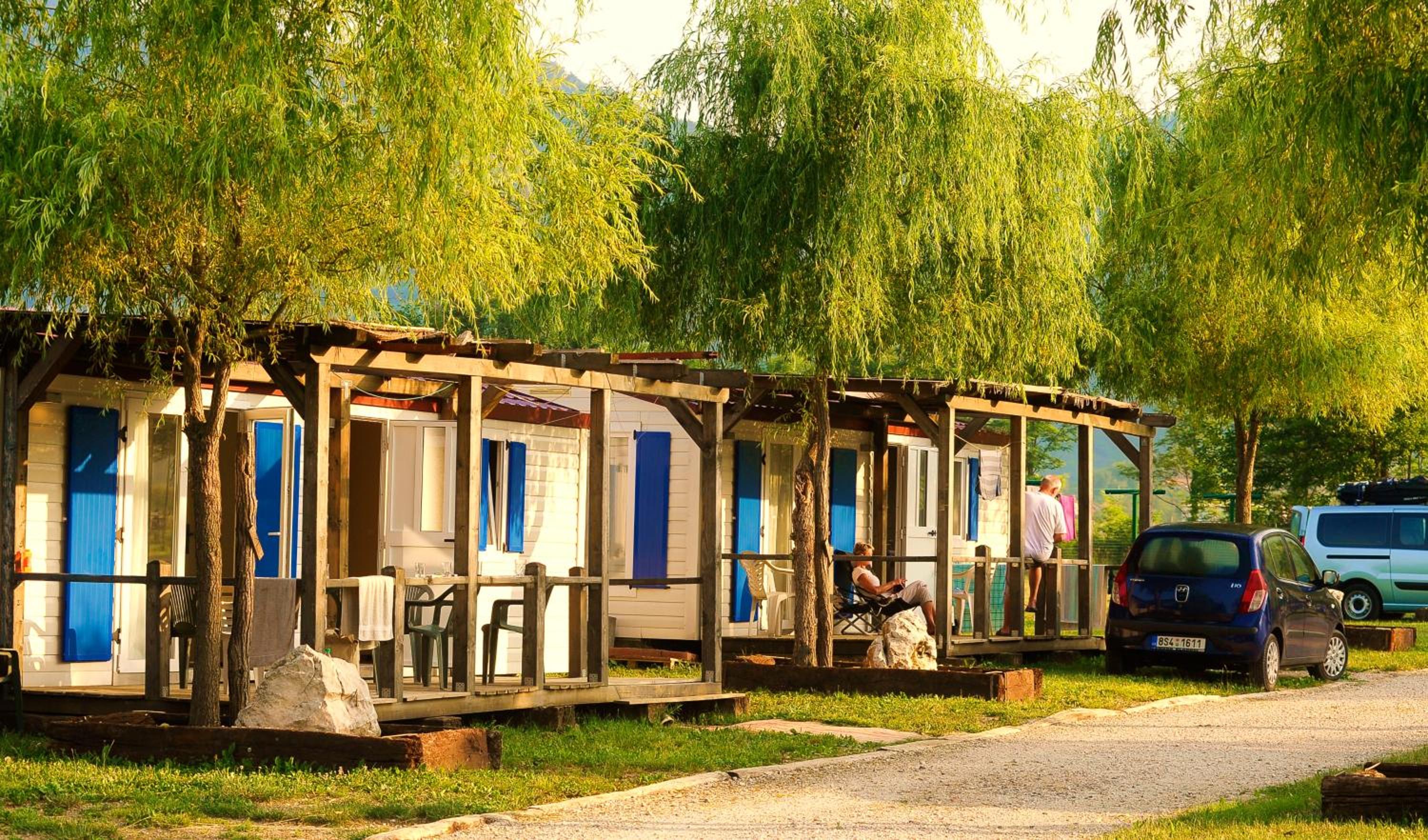 Mobile Home - Photo 5