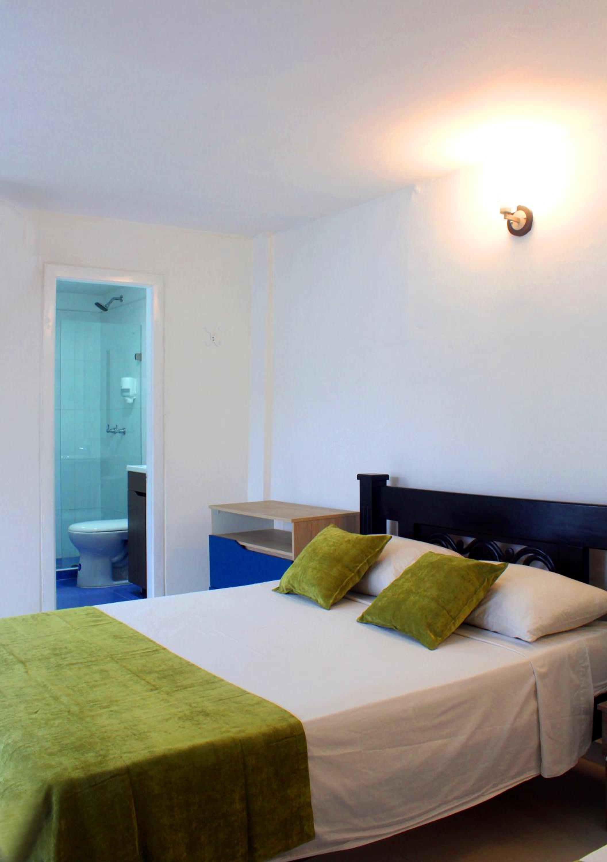 Budget Triple Room photo 3
