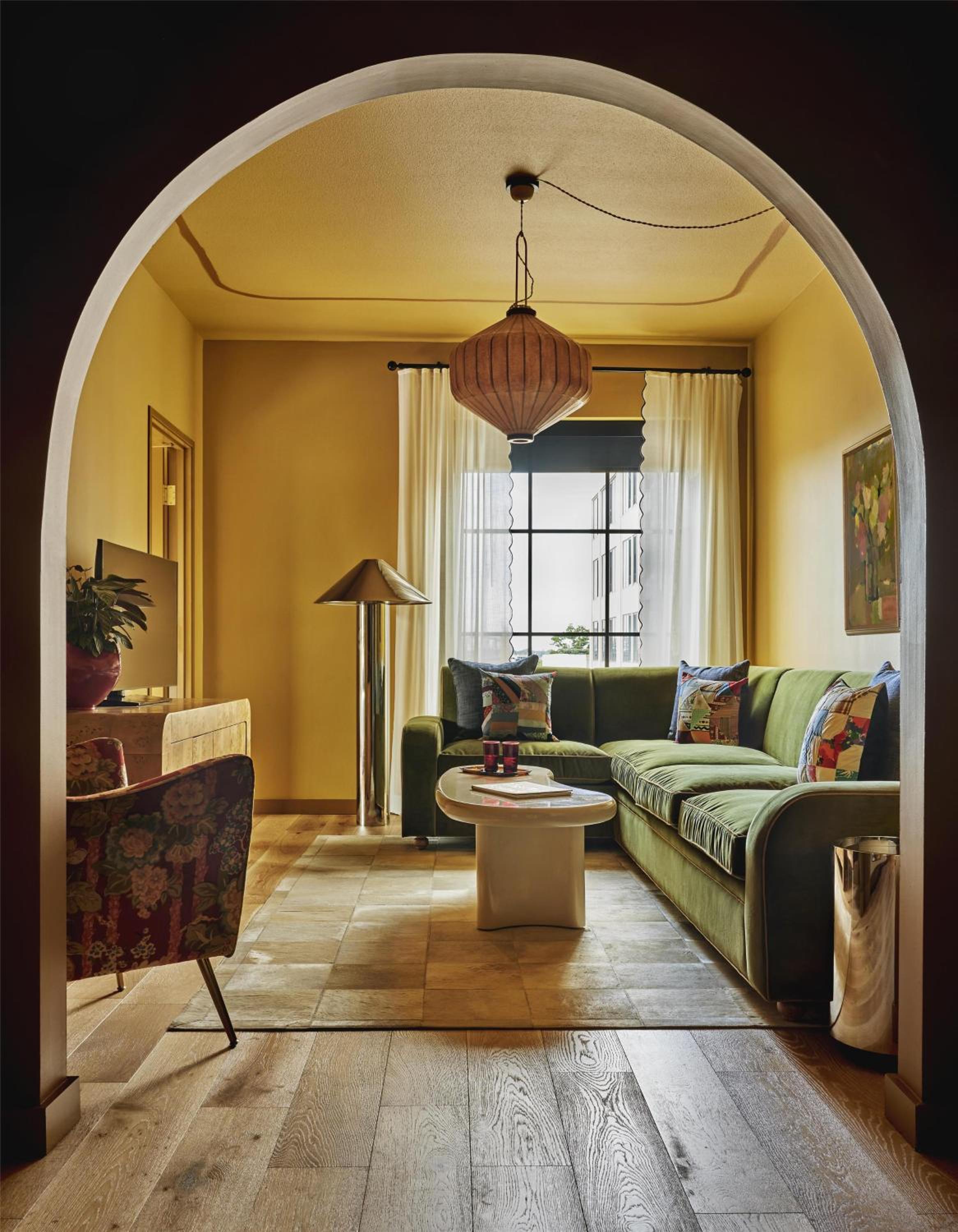 Genevieve Suite - Photo 6