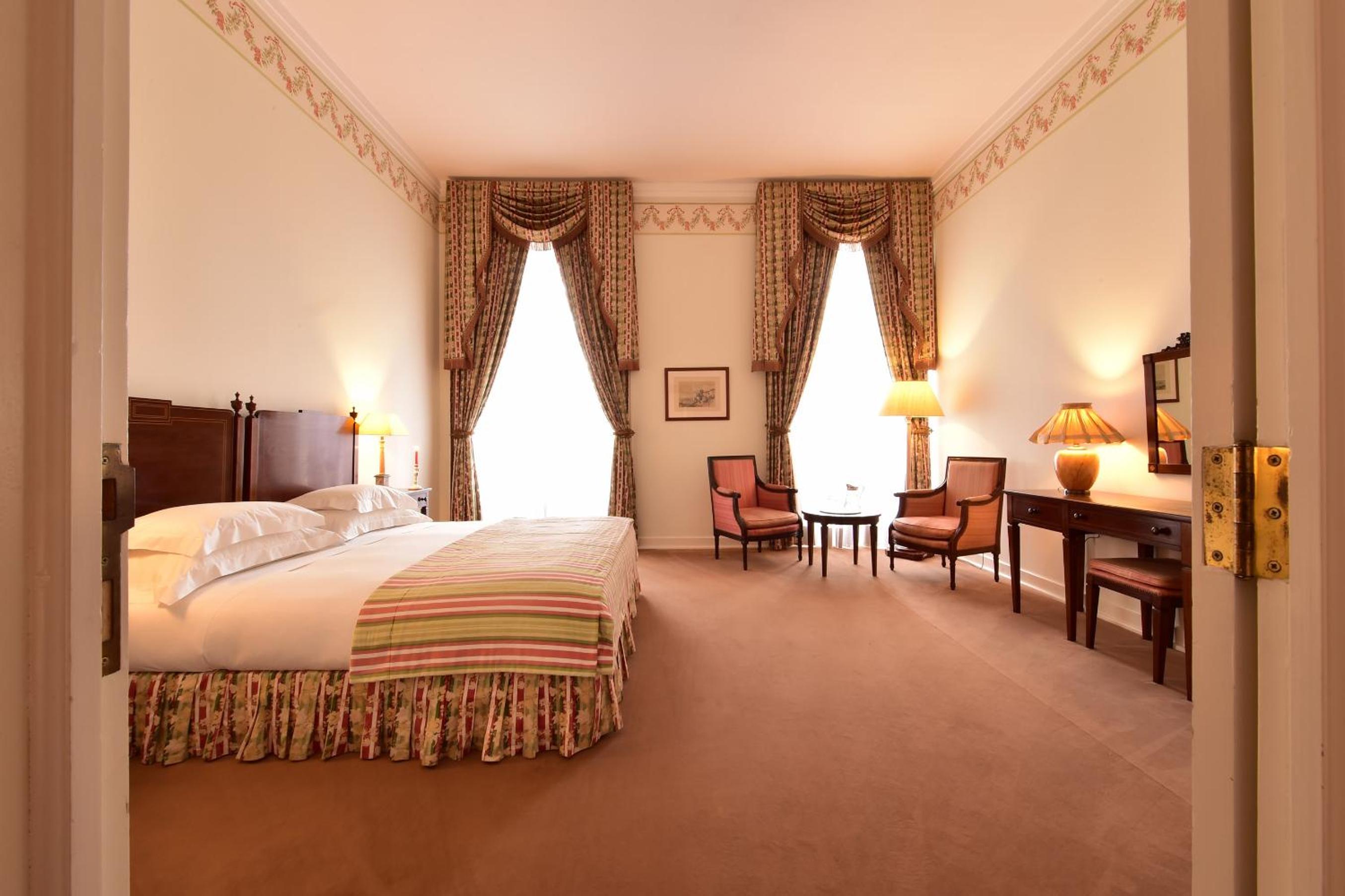 Superior Double or Twin Room - Photo 1
