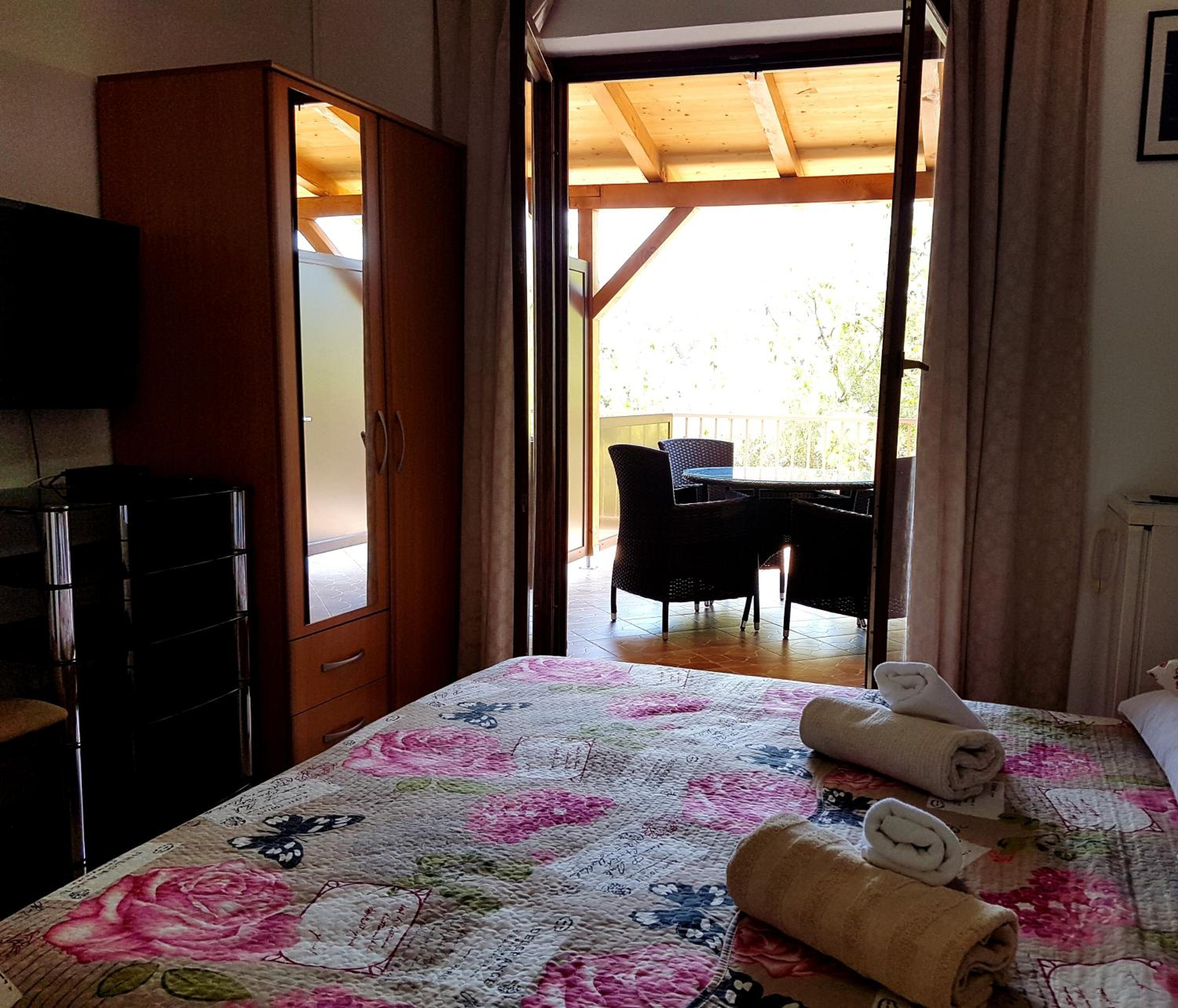 Double Room with Sea View photo 3